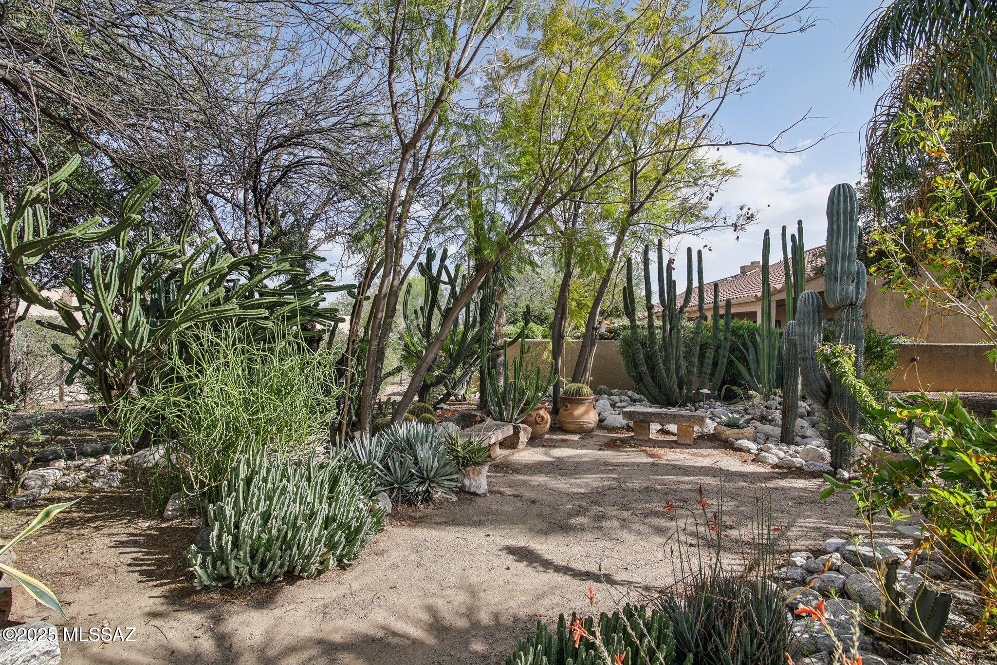 Ventana Canyon Golf Villas - Residential