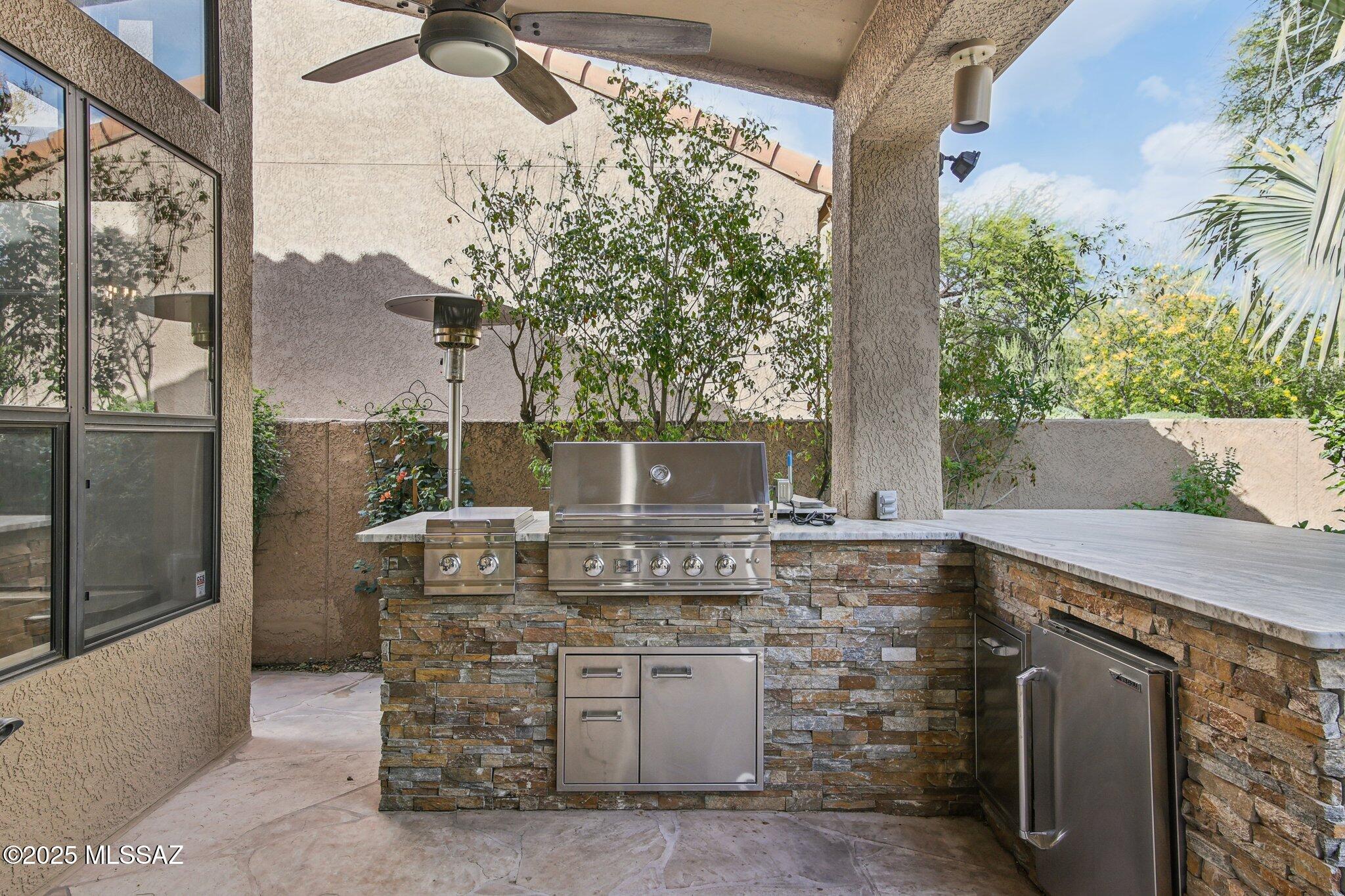 Ventana Canyon Golf Villas - Residential