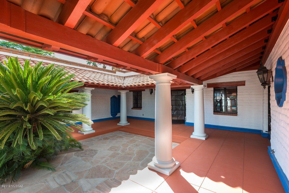 Casas Adobes Addition - Residential