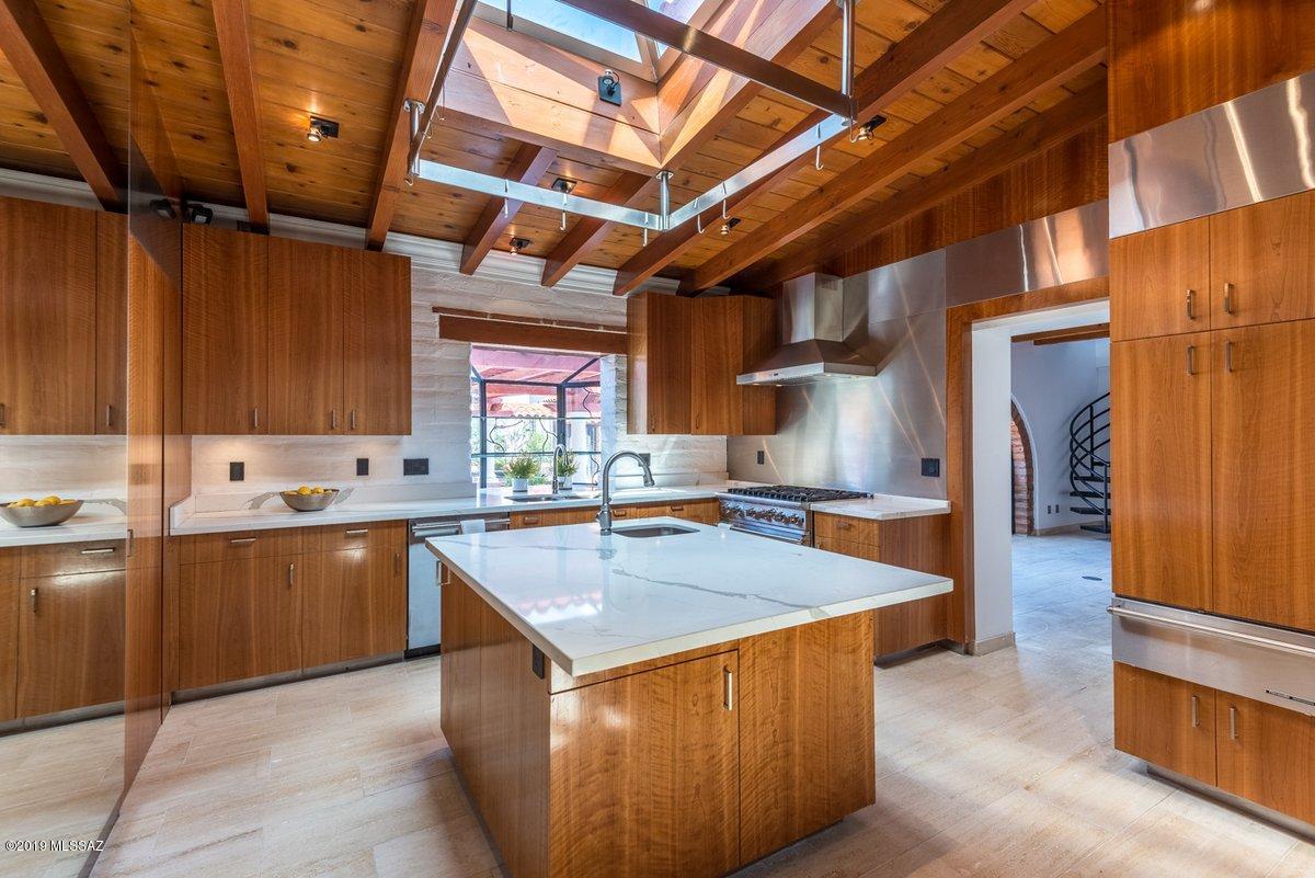 Casas Adobes Addition - Residential