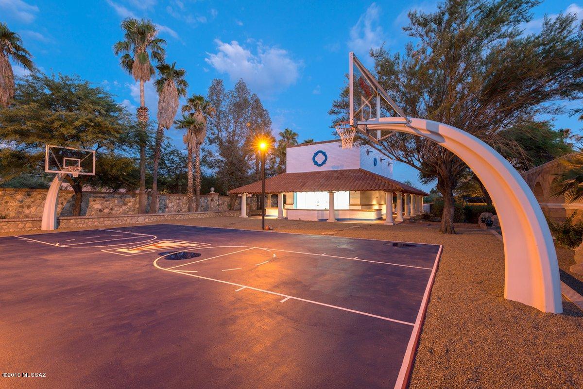 Casas Adobes Addition - Residential
