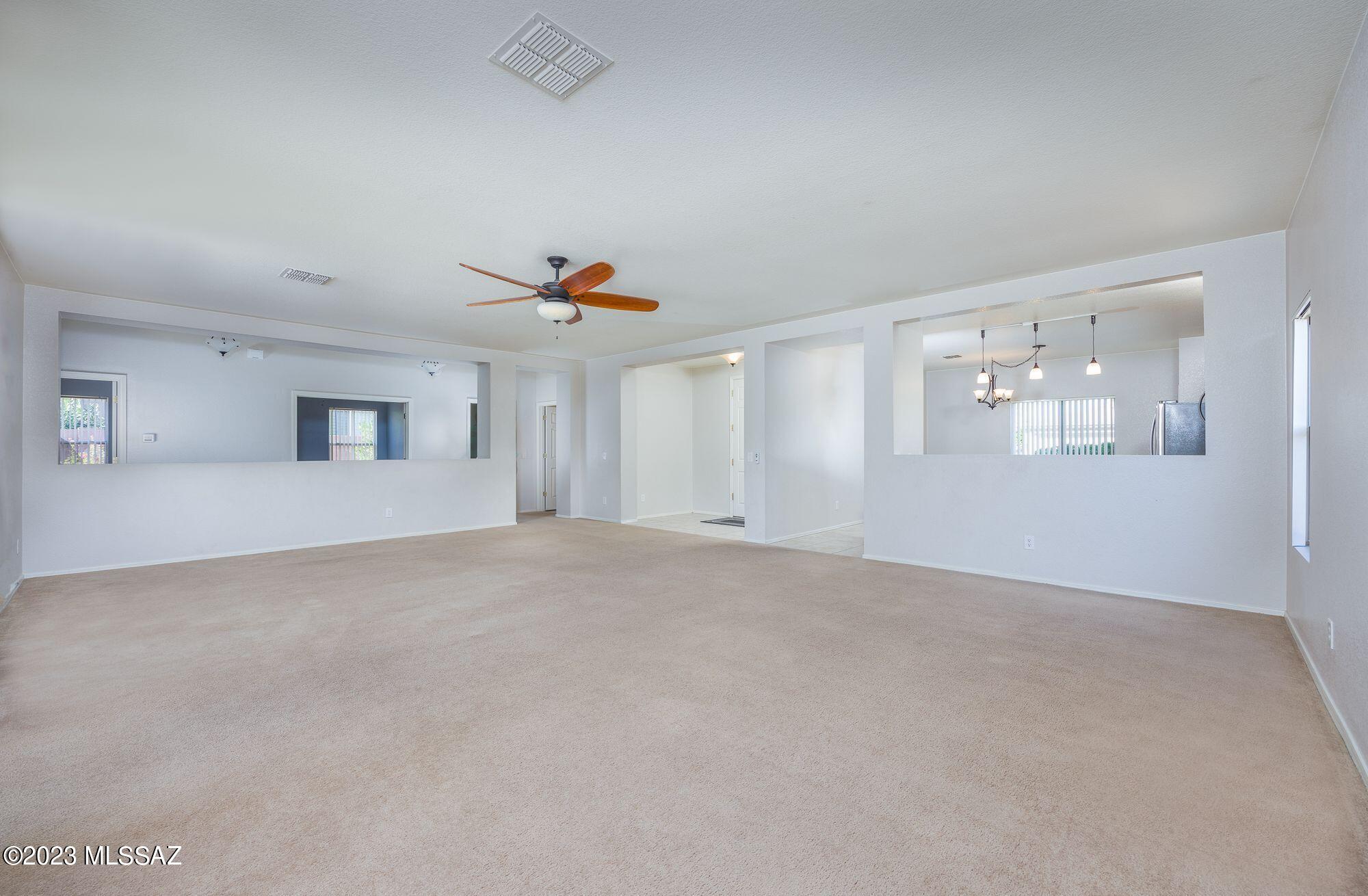 Black Horse (1-411) - Residential Lease