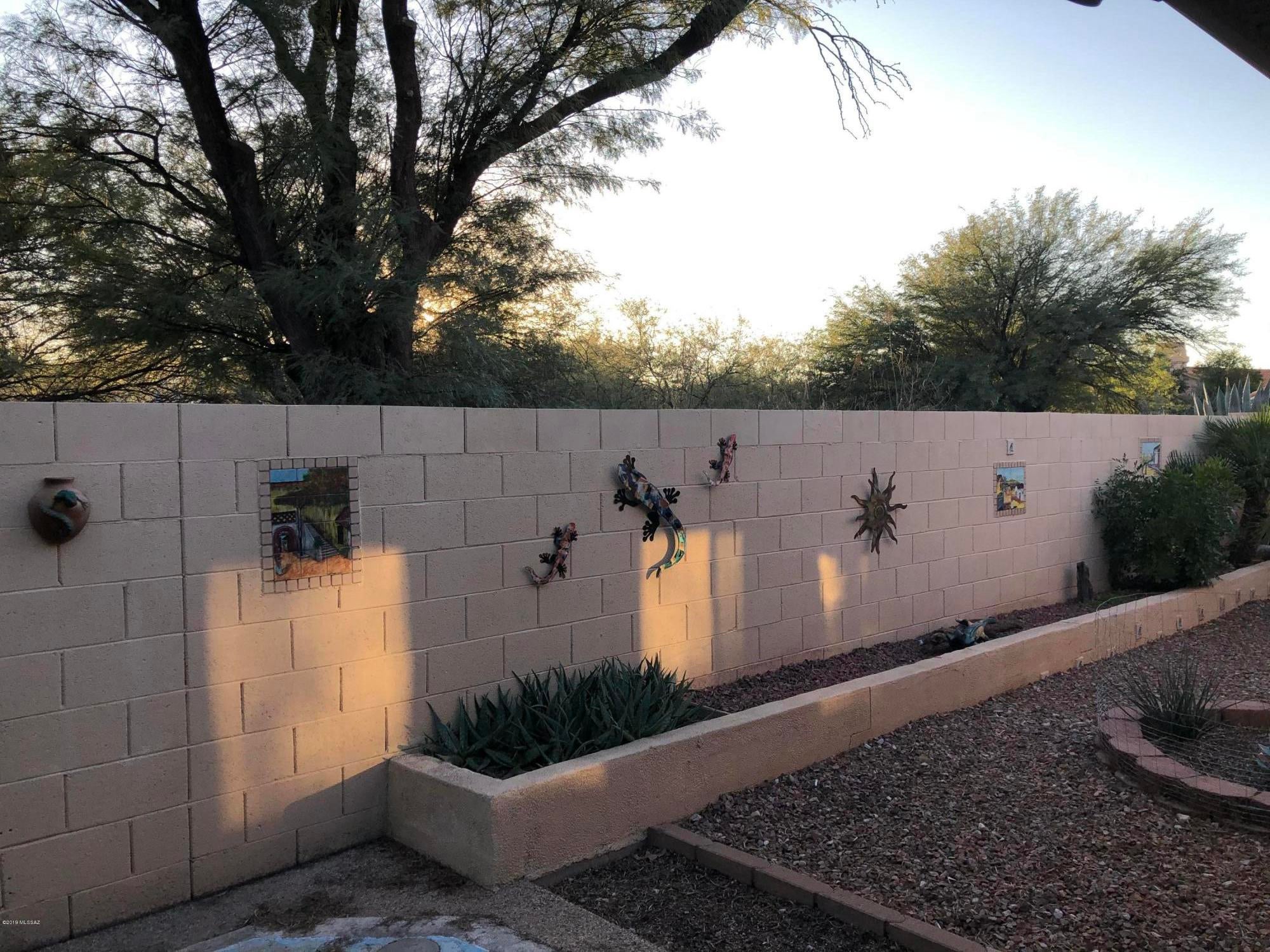 Enclave Amd (The) - Residential Lease