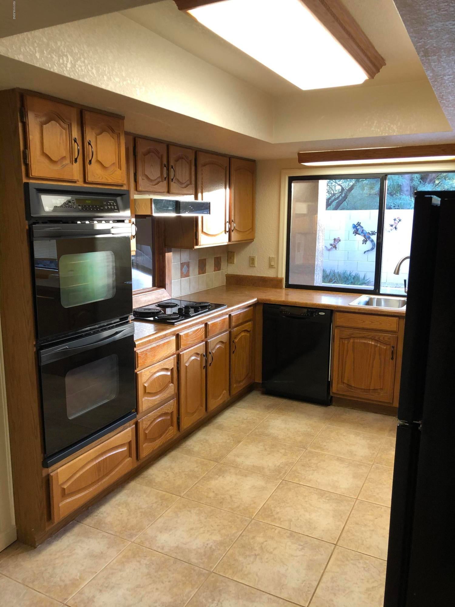 Enclave Amd (The) - Residential Lease