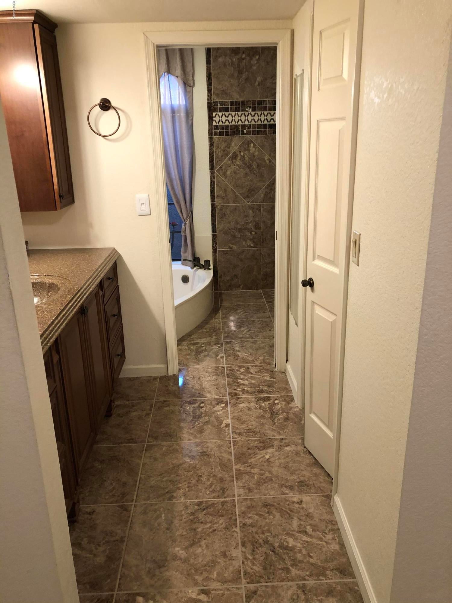Enclave Amd (The) - Residential Lease
