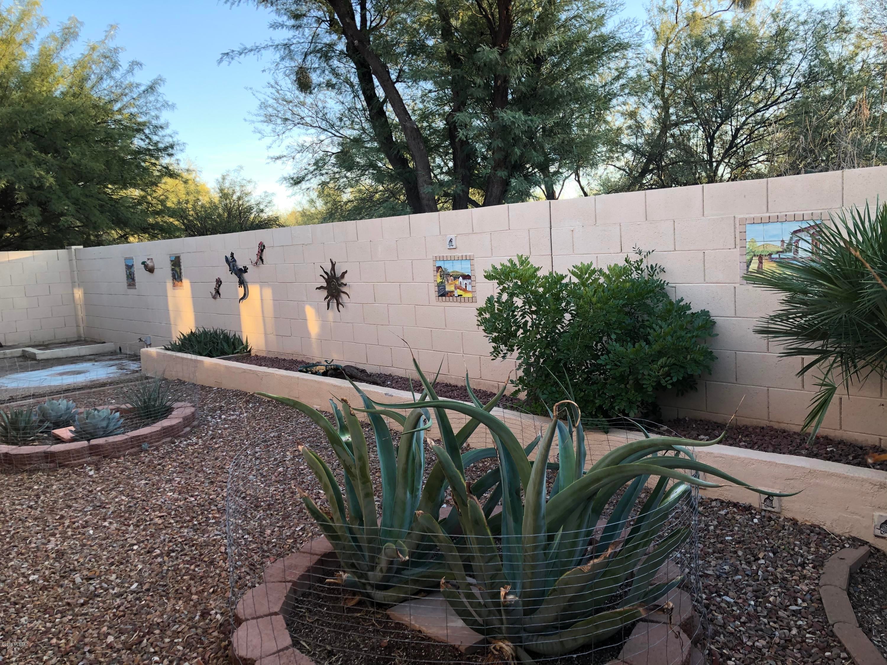 Enclave Amd (The) - Residential Lease