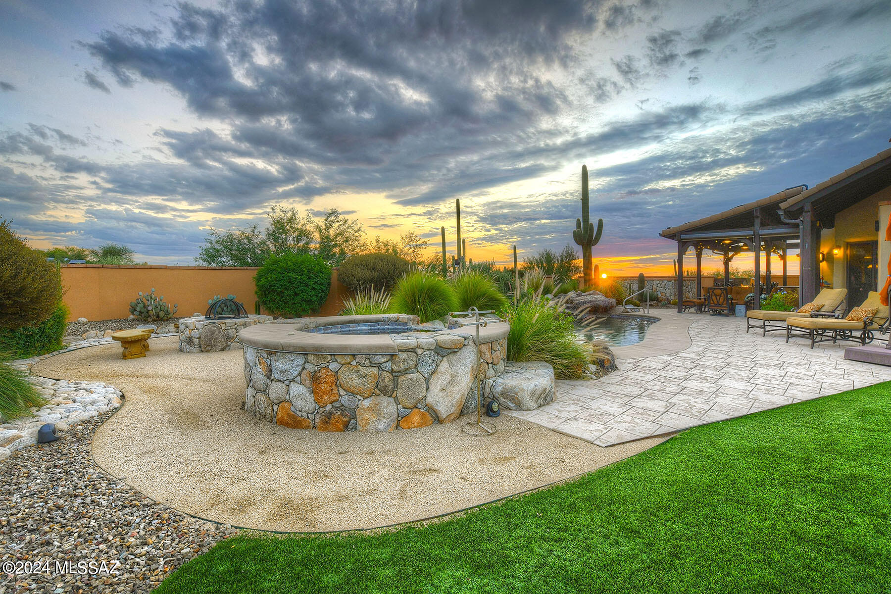 Pusch Ridge (Lots 1-12) - Residential