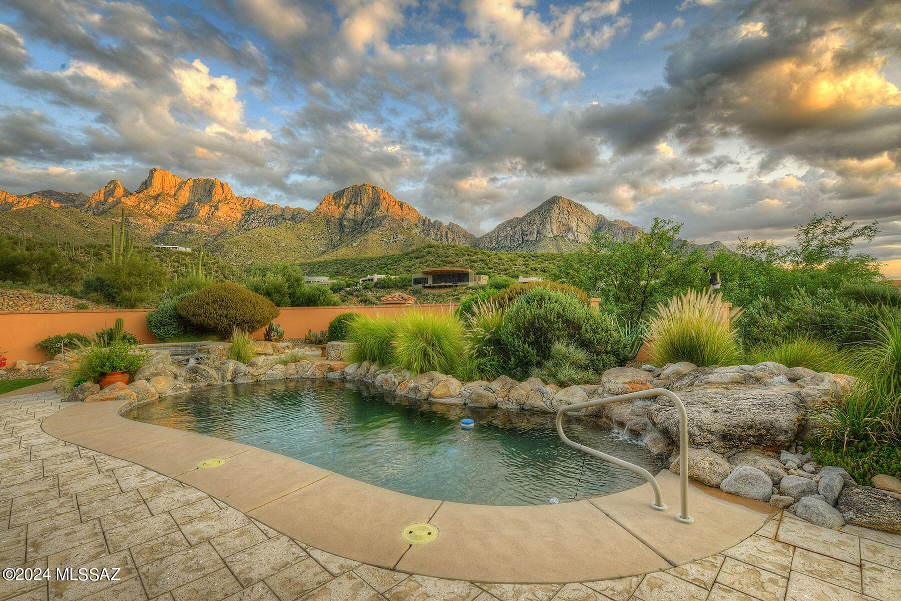 Pusch Ridge (Lots 1-12) - Residential