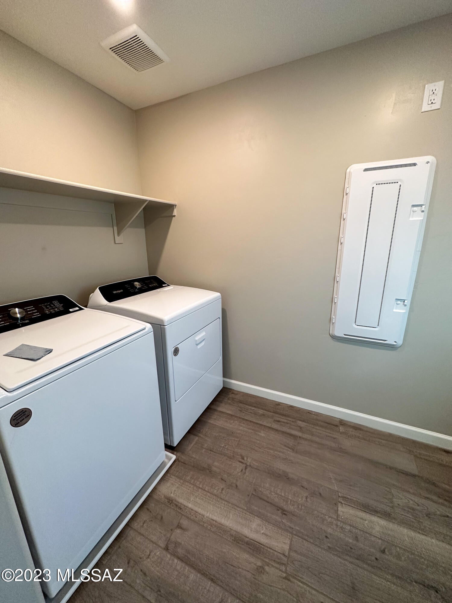 Rancho Del Lago (101-206) - Residential Lease