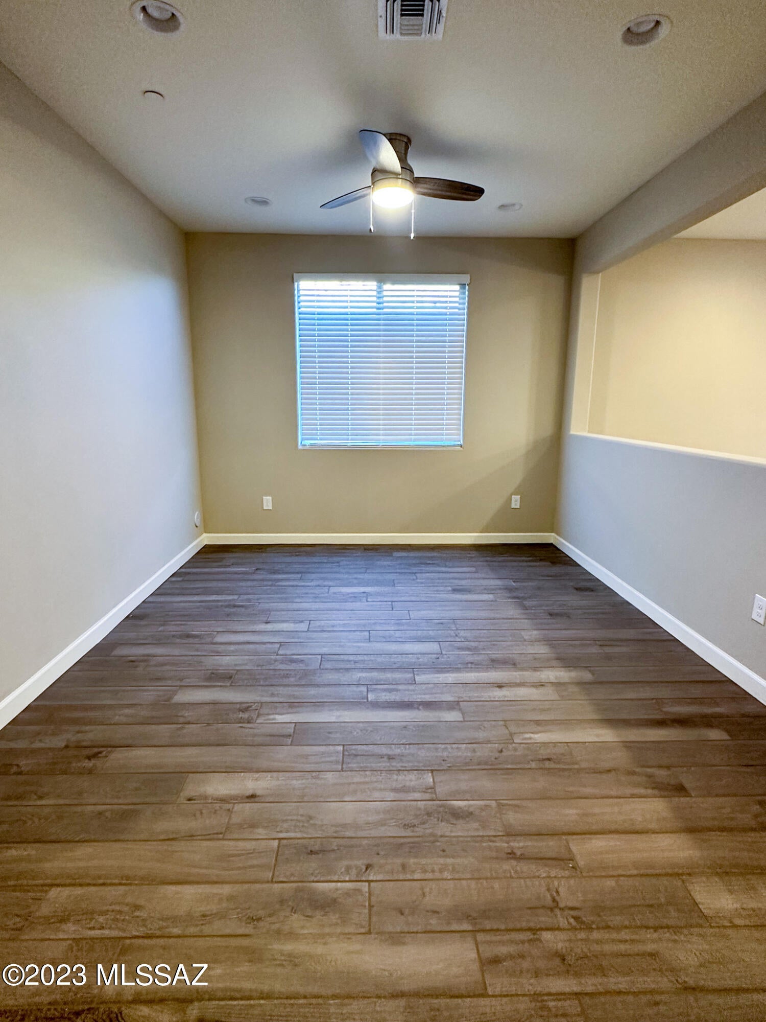 Rancho Del Lago (101-206) - Residential Lease