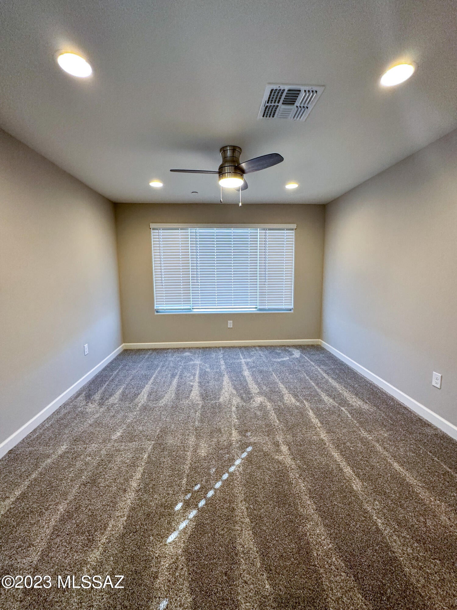 Rancho Del Lago (101-206) - Residential Lease