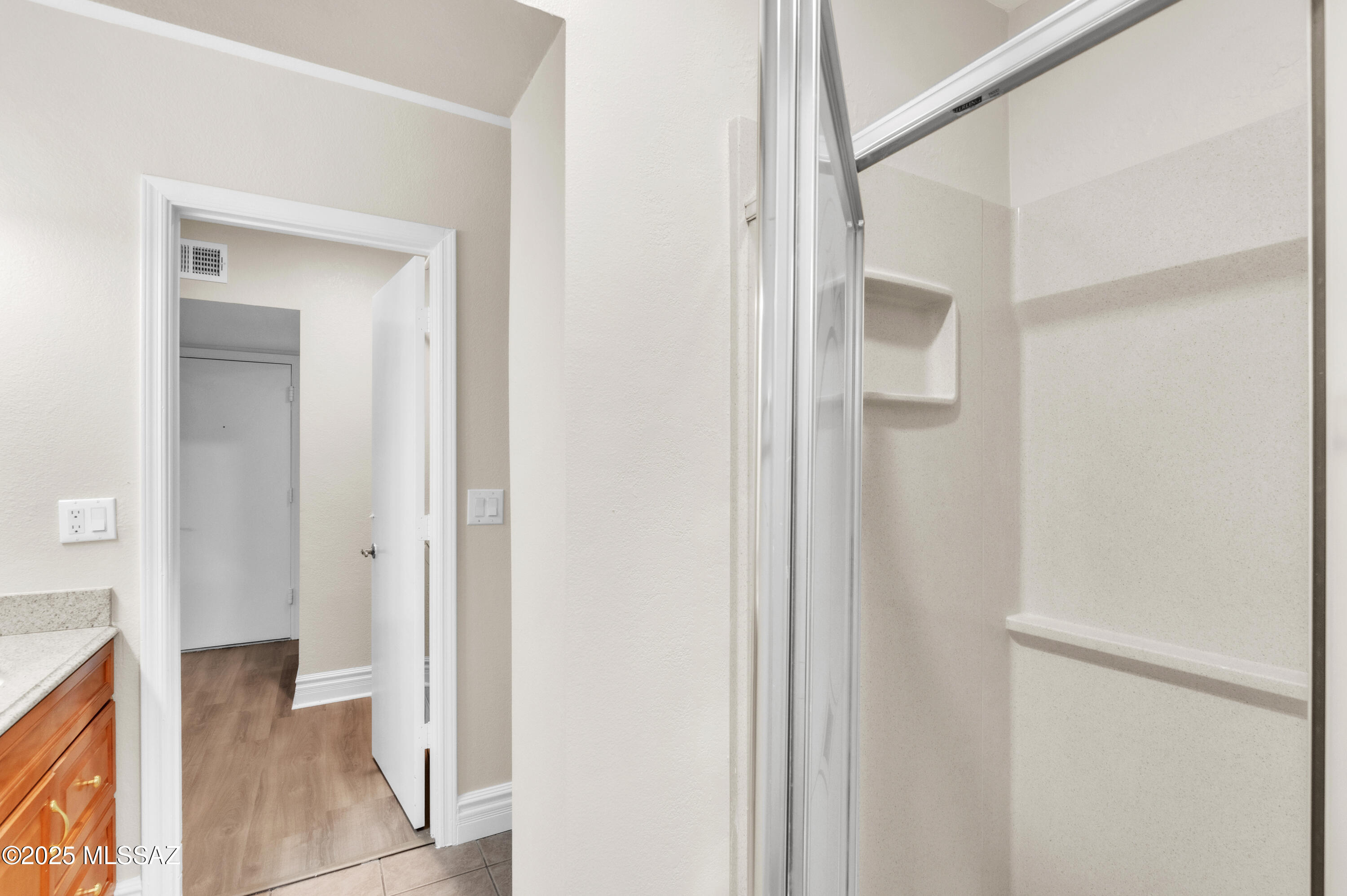 Catalina Madre (1-70) - Residential