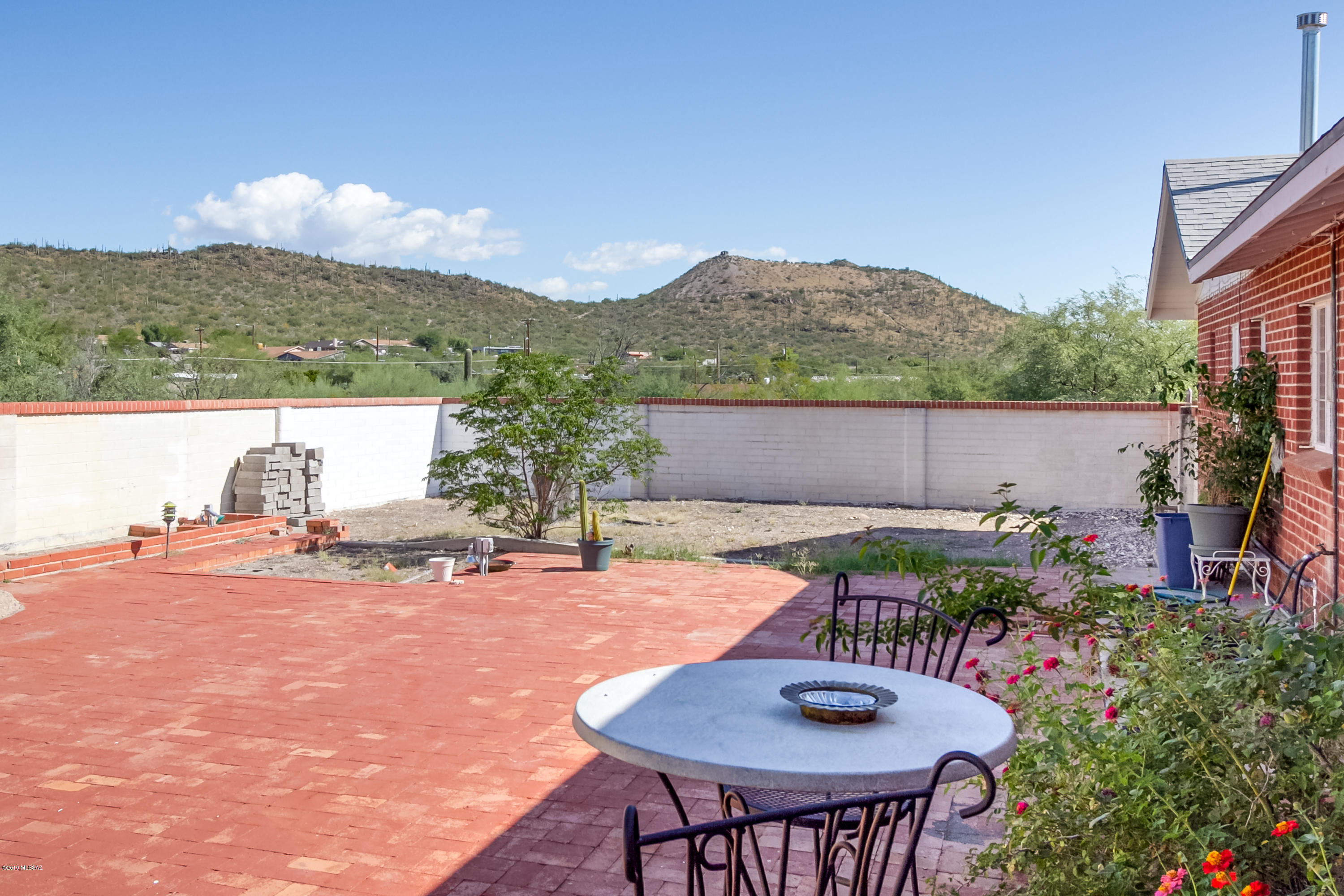 Vista Del Pueblo - Residential