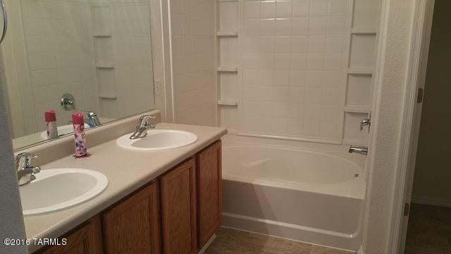 Rillito At La Cholla (1-133) - Residential Lease