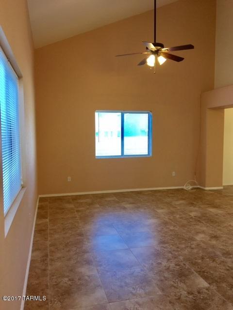 Rillito At La Cholla (1-133) - Residential Lease
