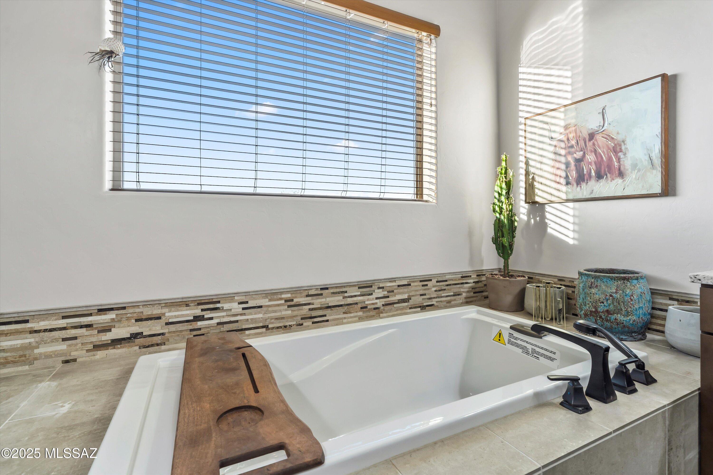 Las Rocas - Residential