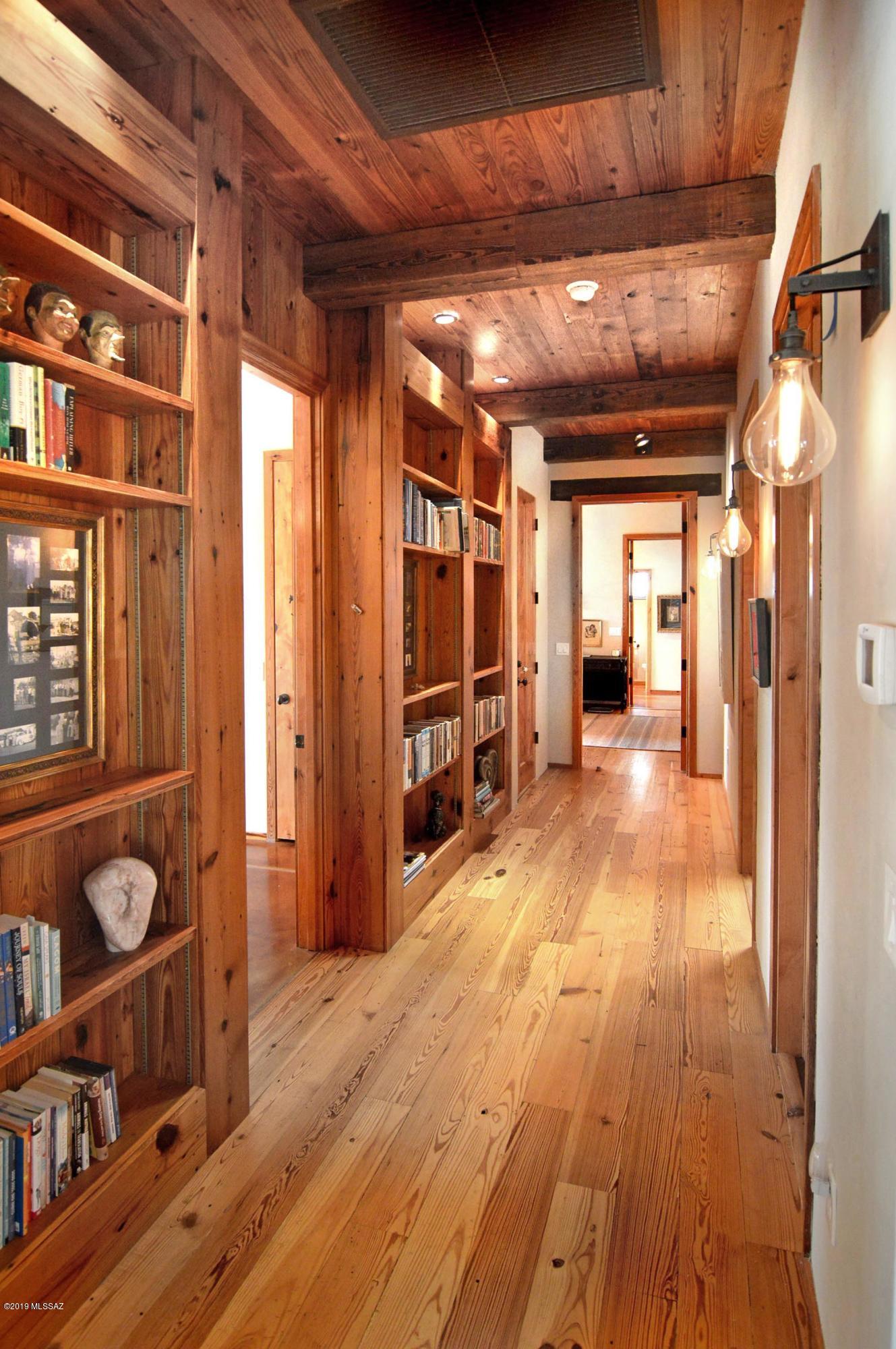 Rail X Ranch Est - Residential