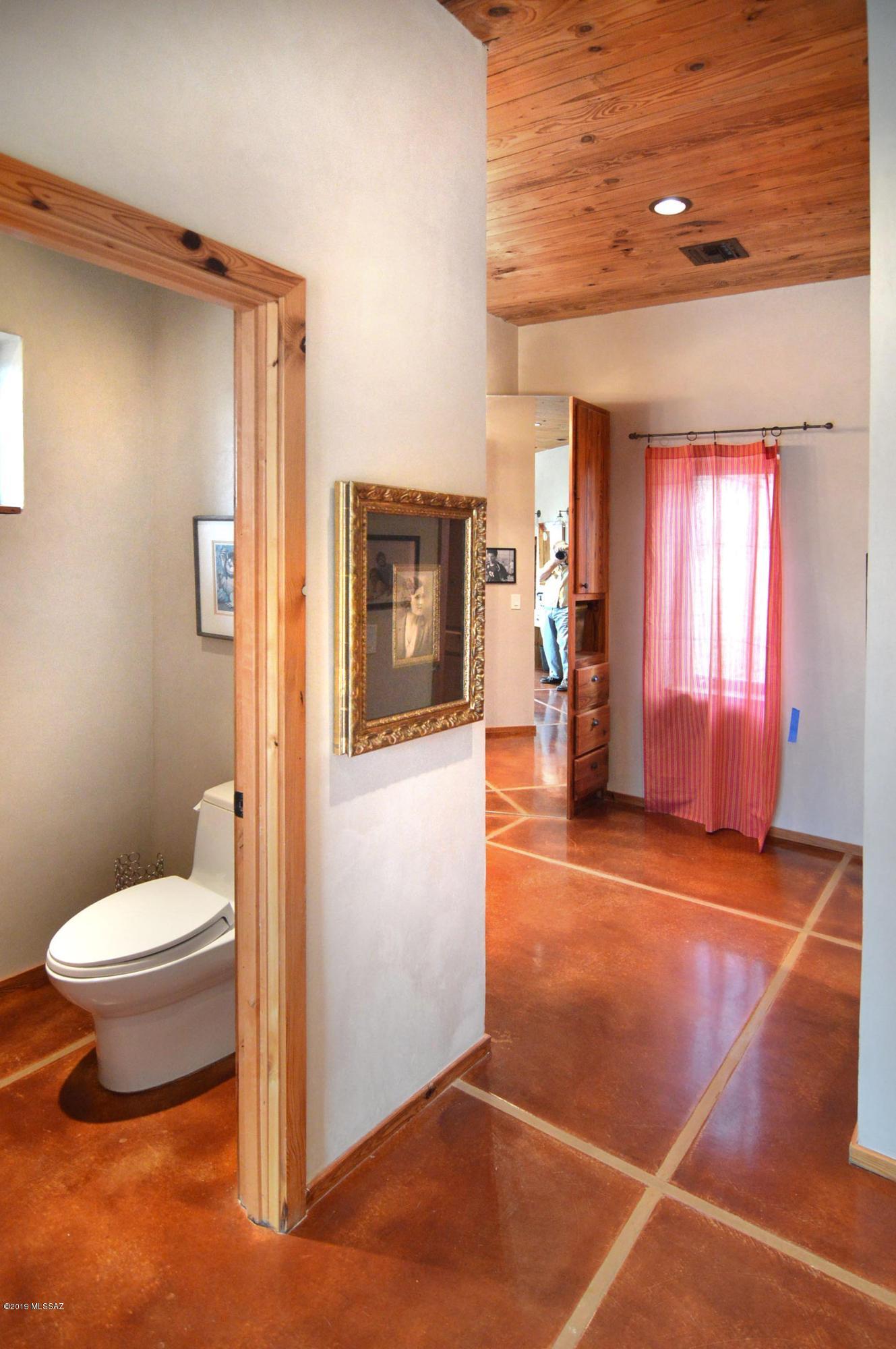 Rail X Ranch Est - Residential