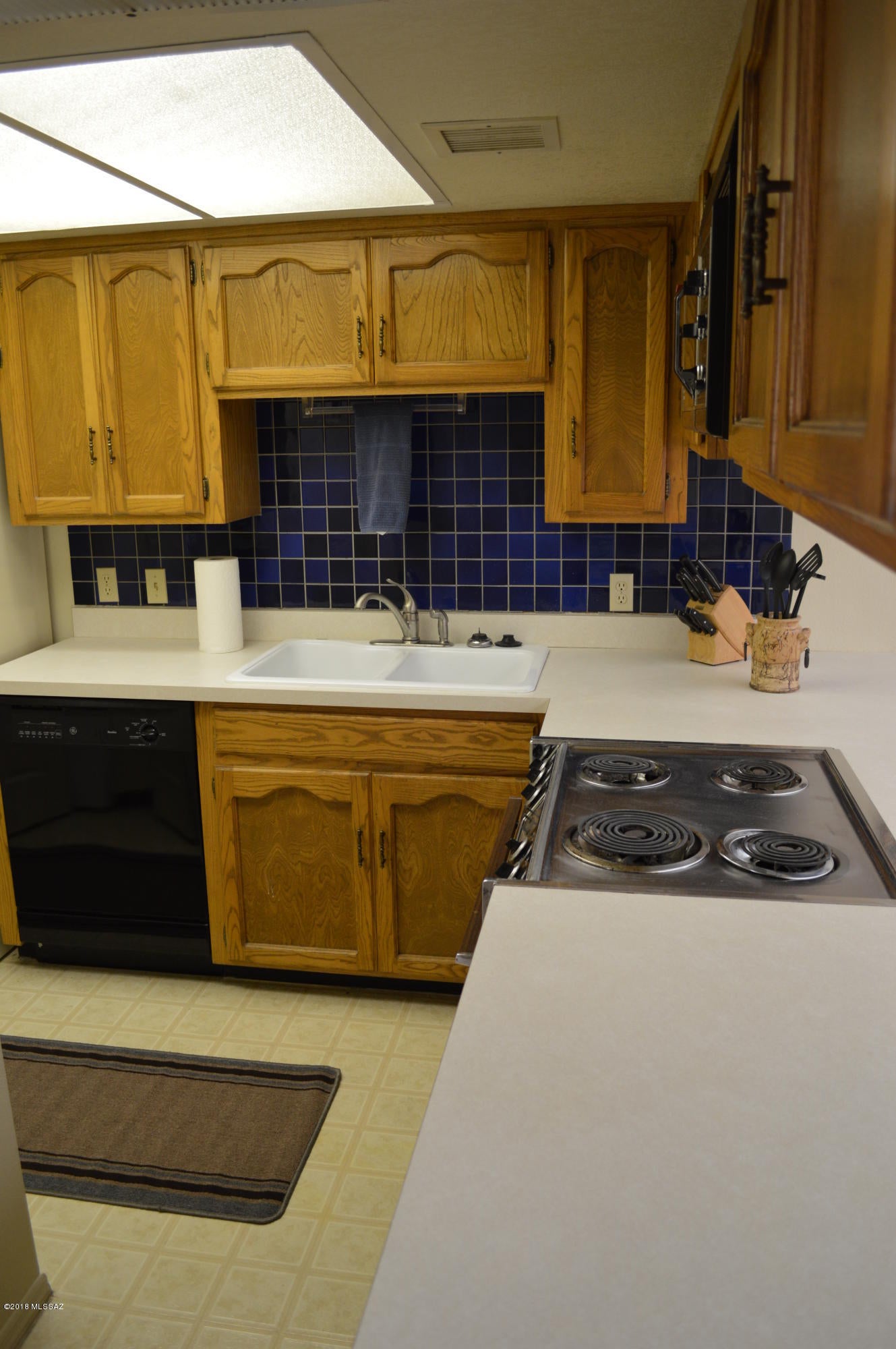 Twelve Hundred River Rd Condos - Residential Lease