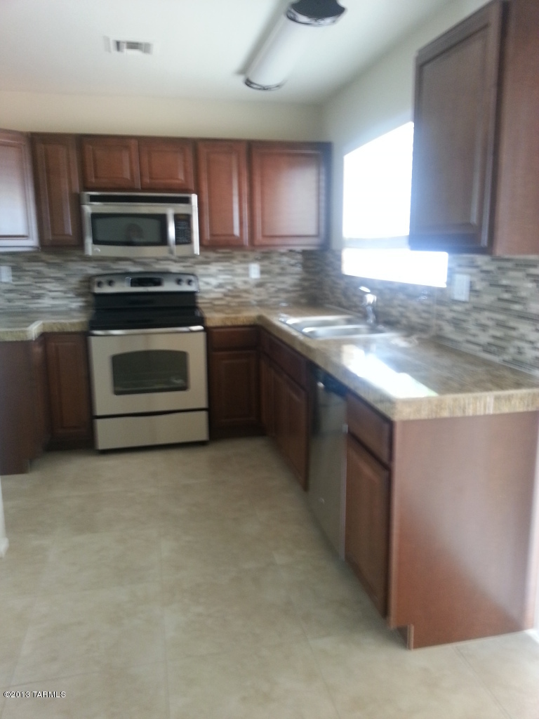 Cortaro Ridge (1-124) - Residential Lease
