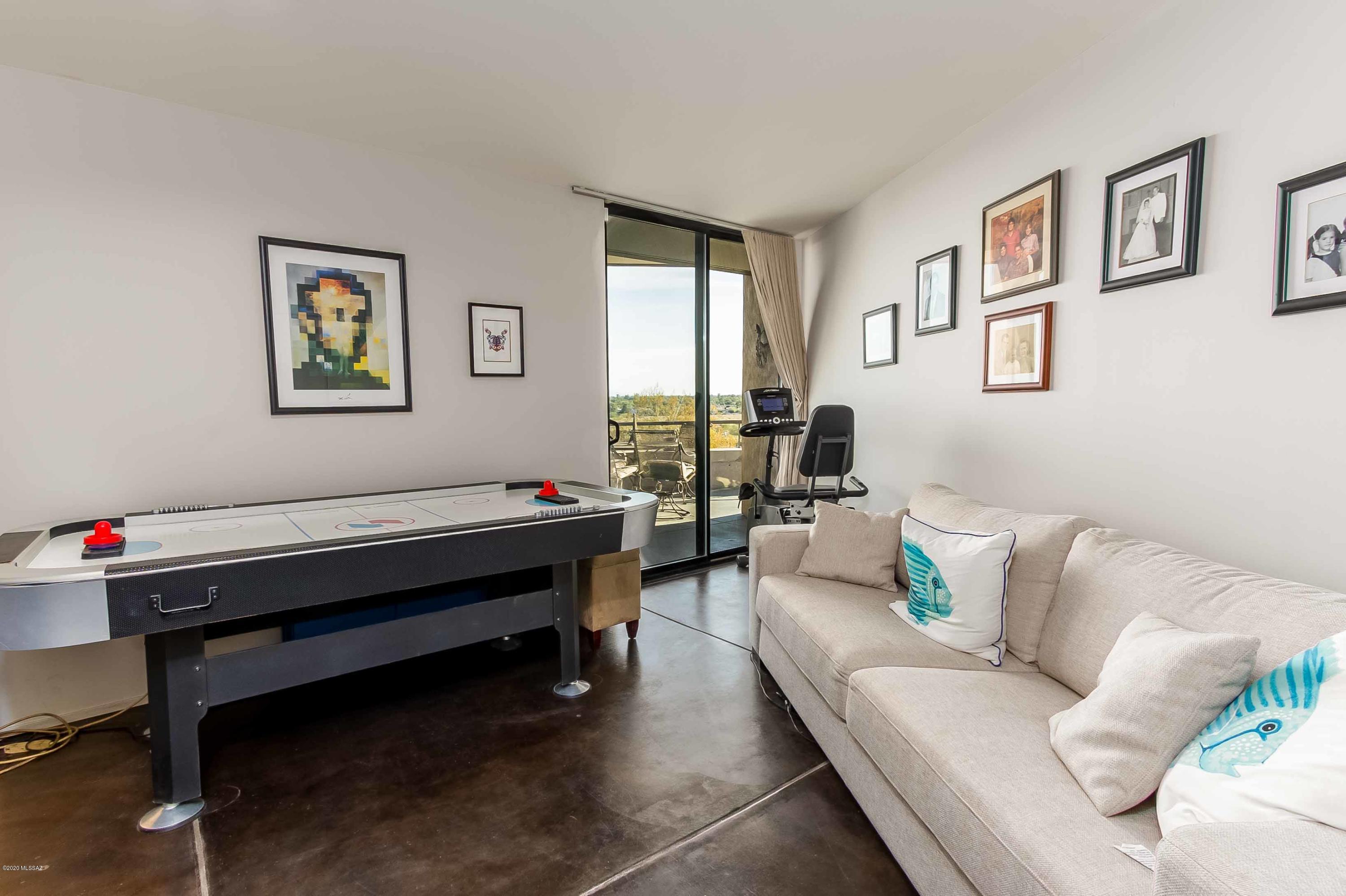River Oak Estates (1-46) - Residential