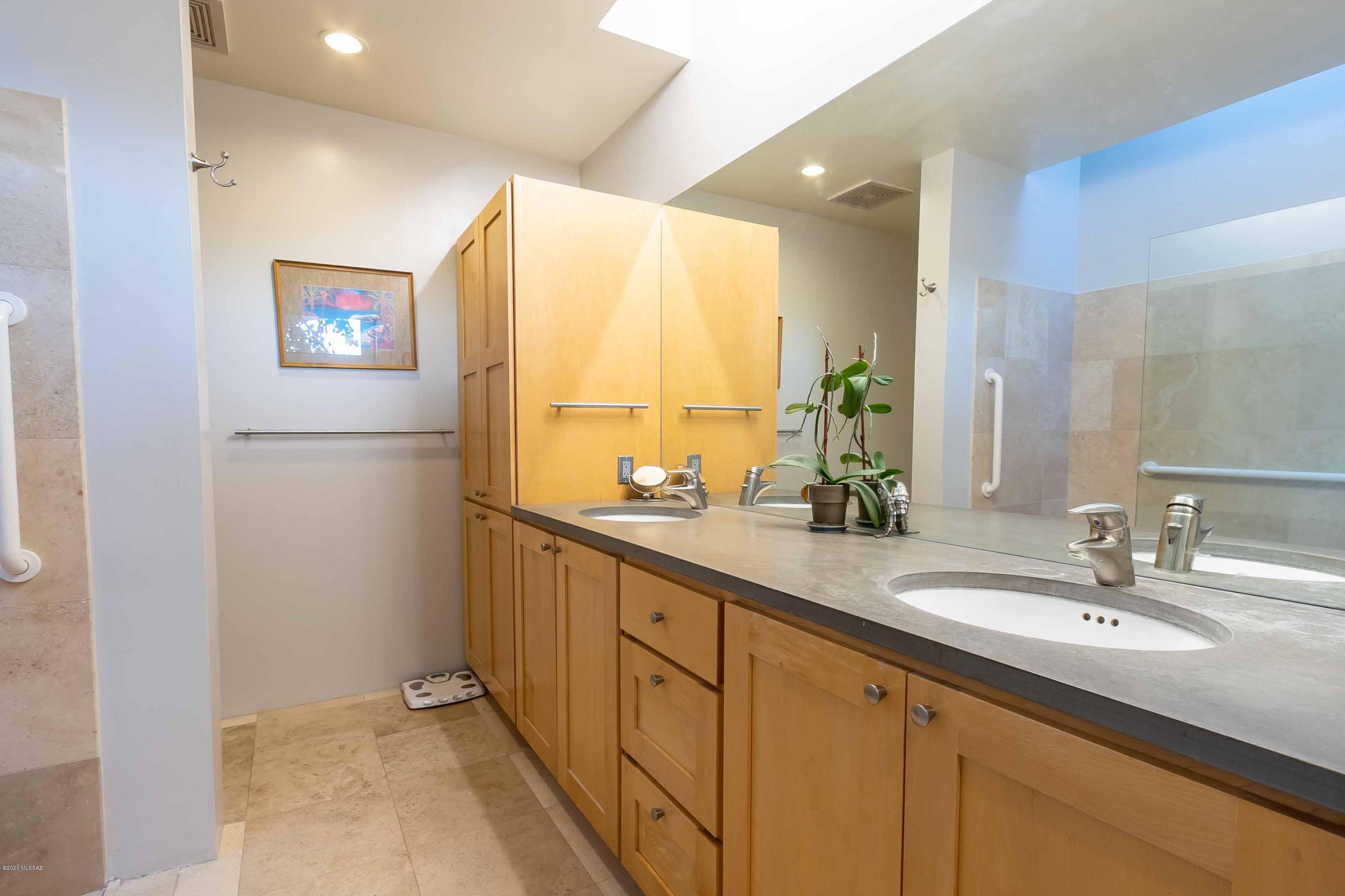 River Oak Estates (1-46) - Residential