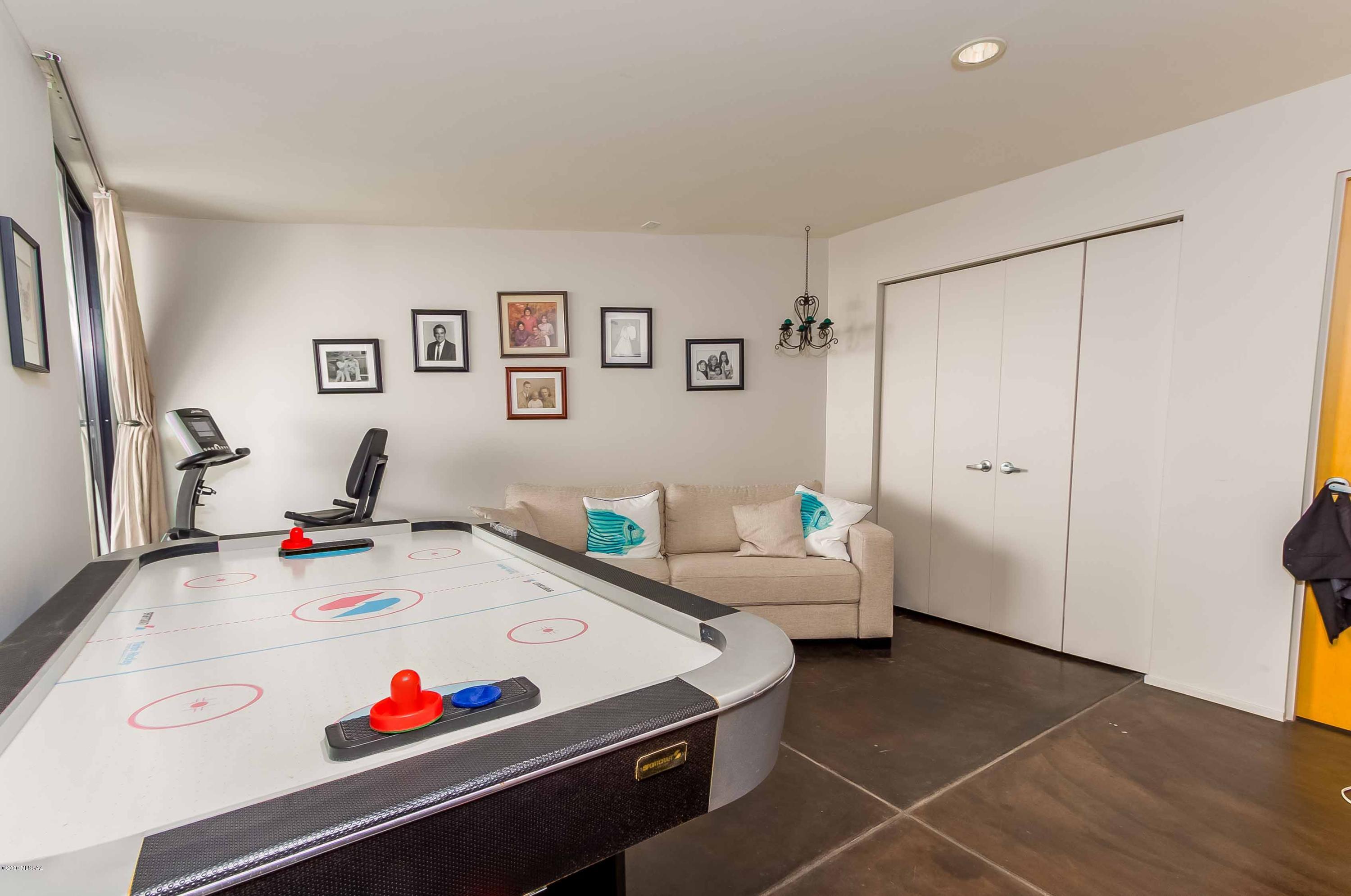 River Oak Estates (1-46) - Residential