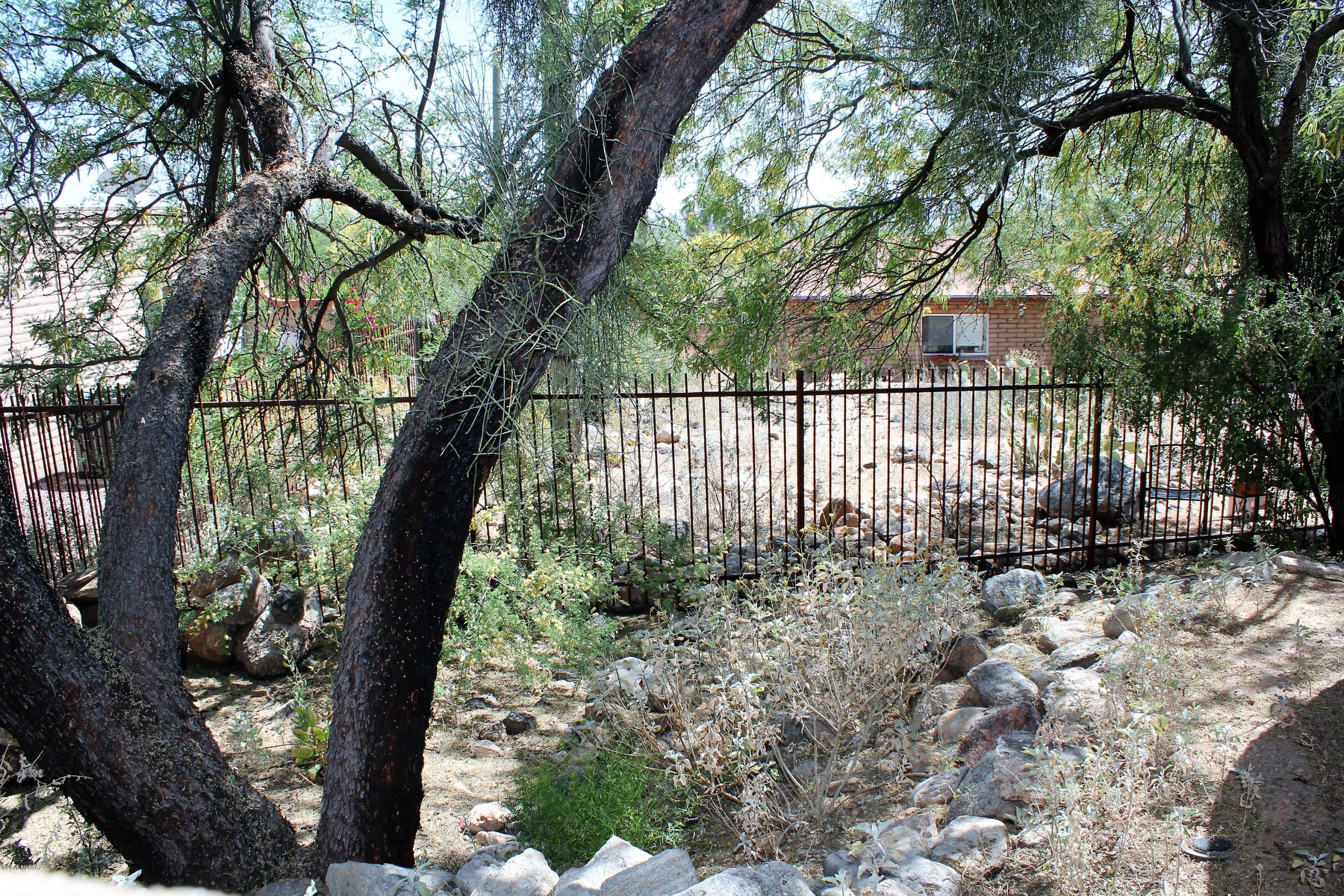 The Foothills Clusters (214-372) - Residential