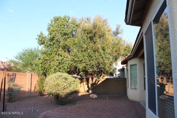 Desert Traditions II (49-120) - Residential Lease