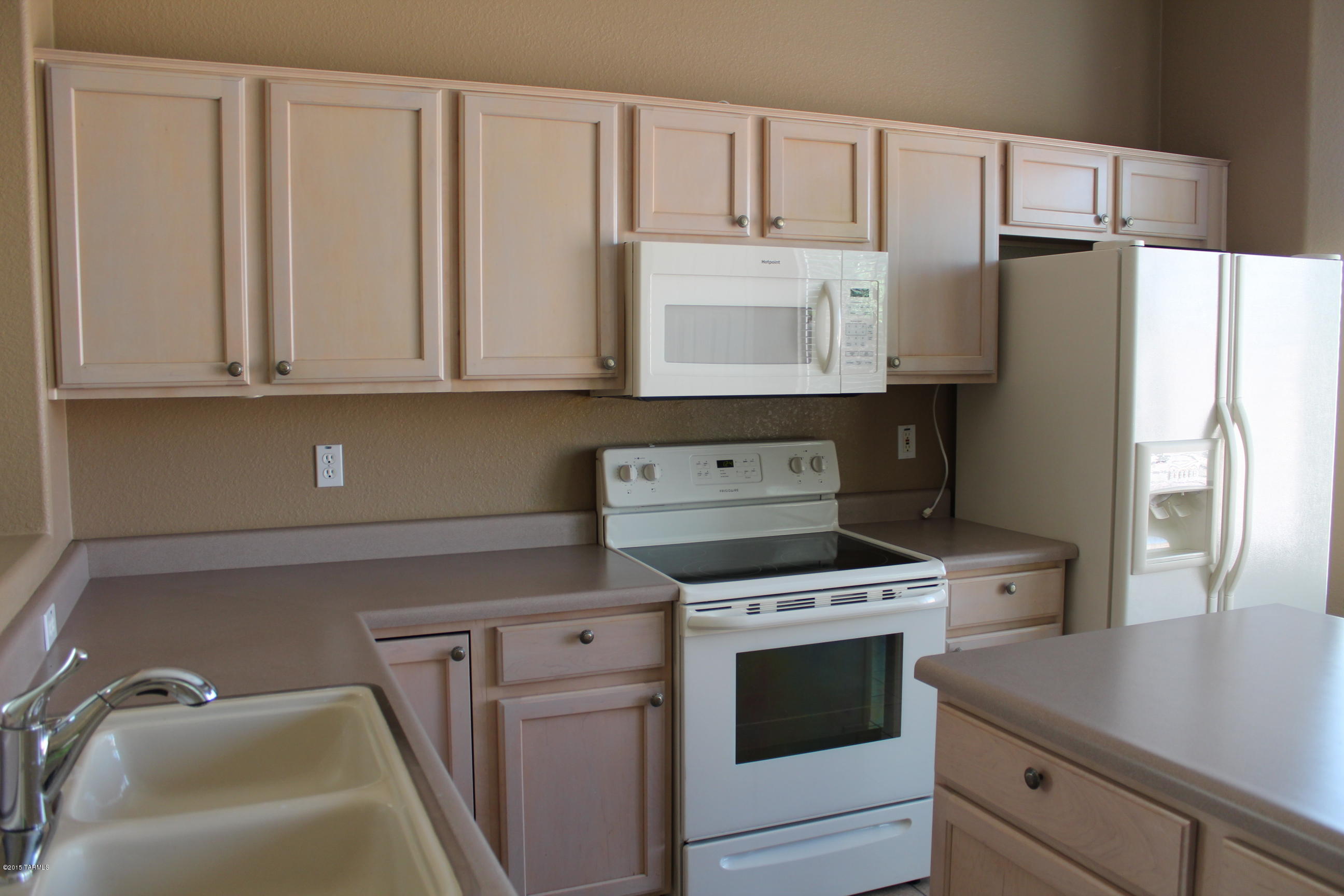 Desert Traditions II (49-120) - Residential Lease
