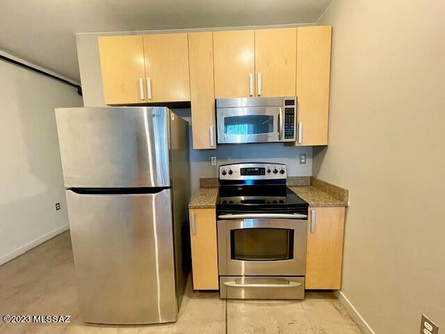 Ice House Lofts Units 1-51 - Residential Lease