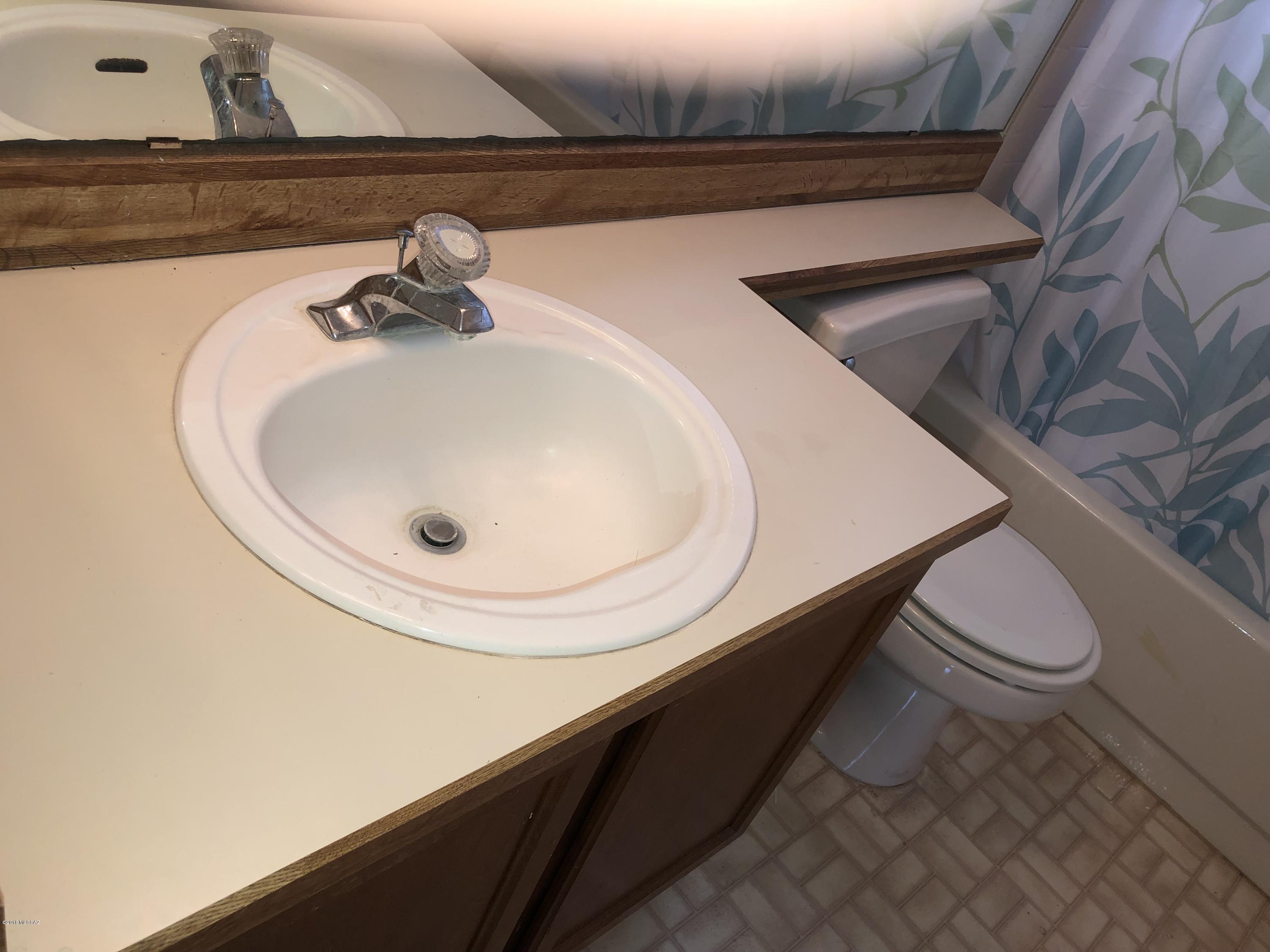 Country Highlands (1-180) - Residential