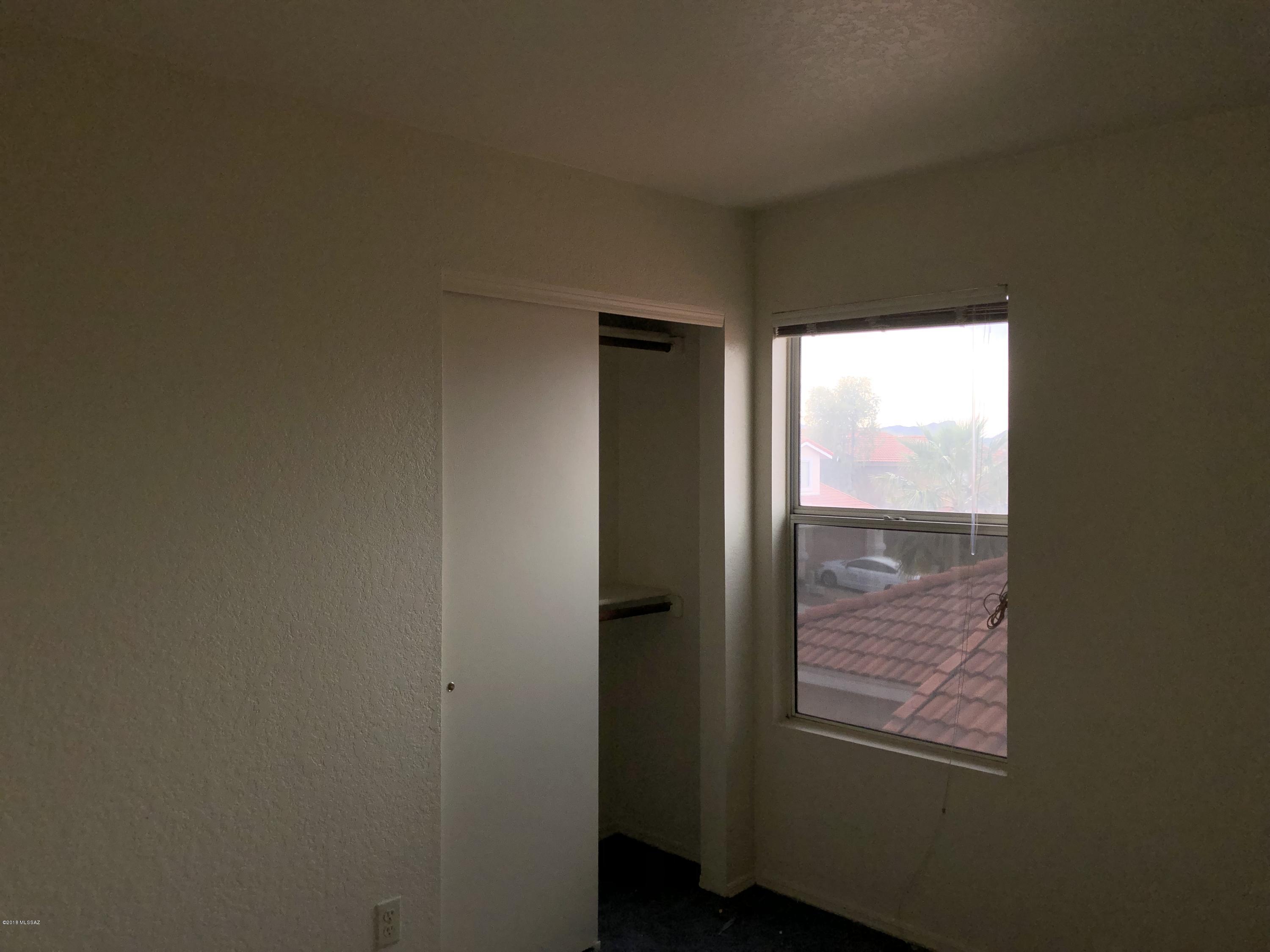 Country Highlands (1-180) - Residential