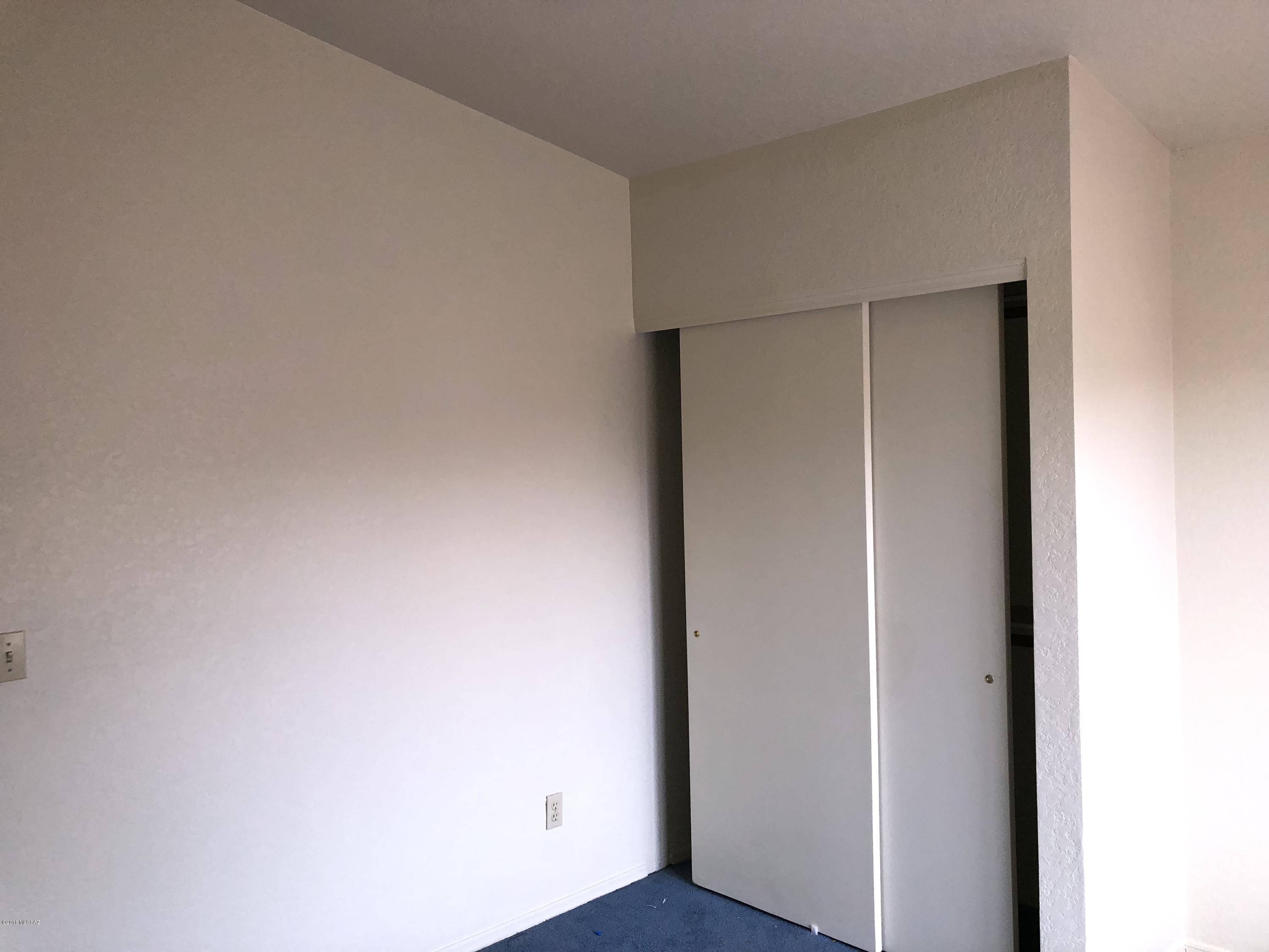 Country Highlands (1-180) - Residential