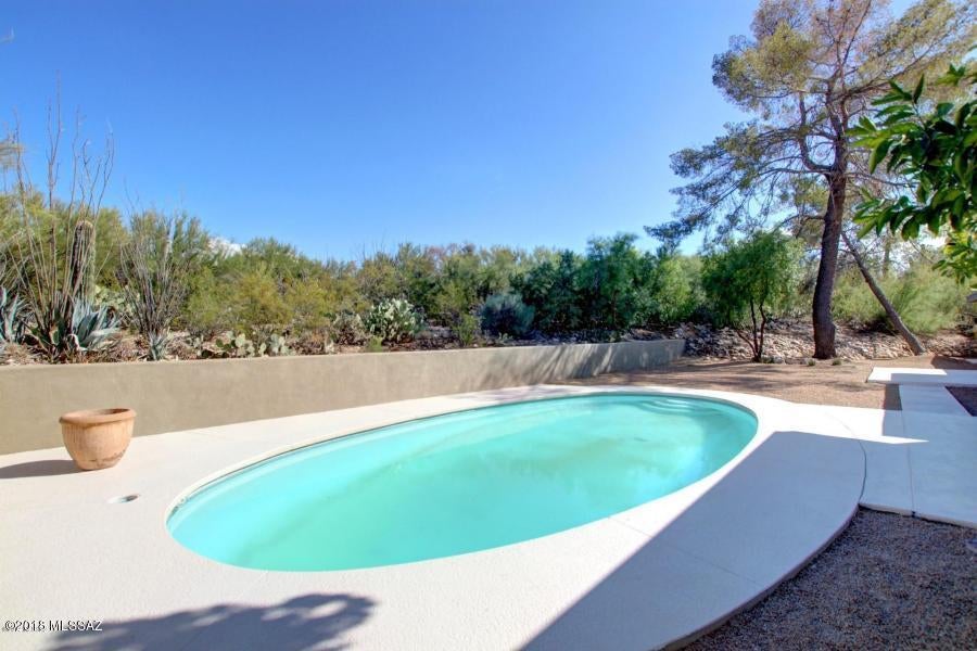 Santa Catalina Estates - Residential Lease