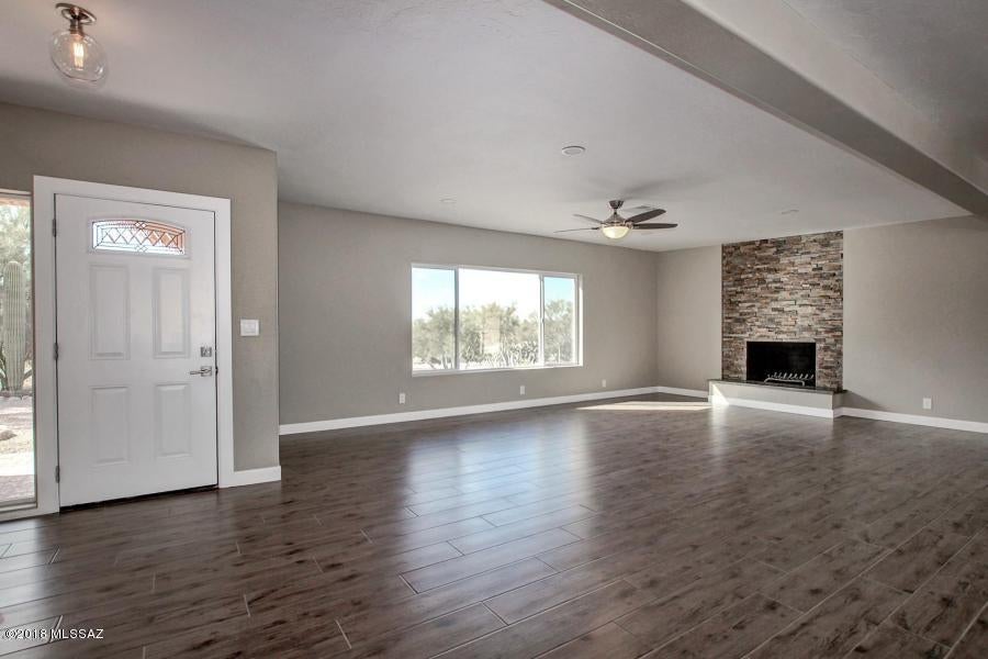Santa Catalina Estates - Residential Lease