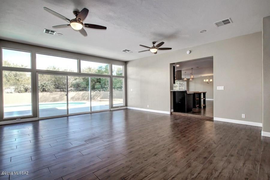 Santa Catalina Estates - Residential Lease