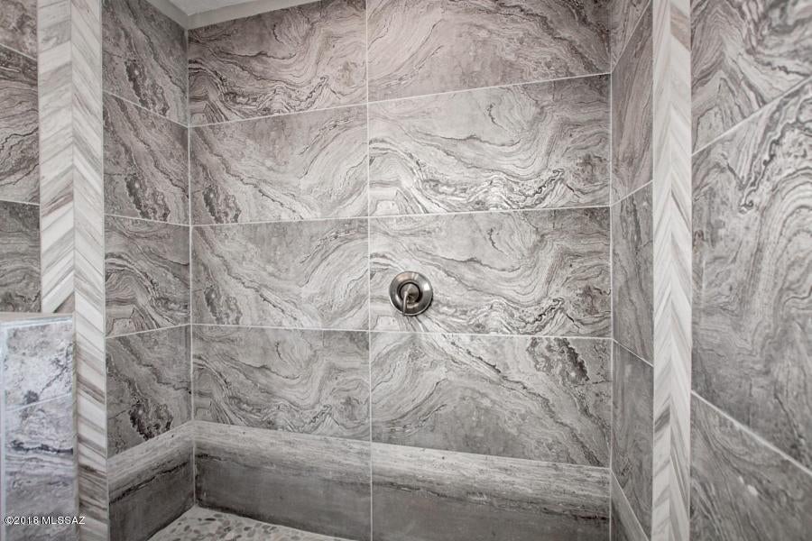 Santa Catalina Estates - Residential Lease