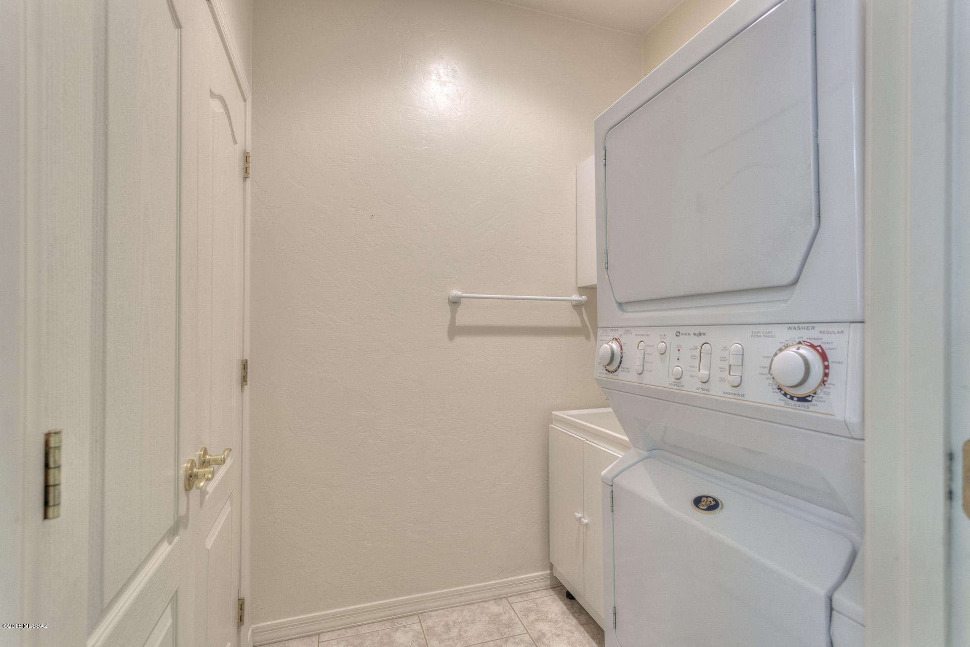 Las Campanas Village (1-111) - Residential
