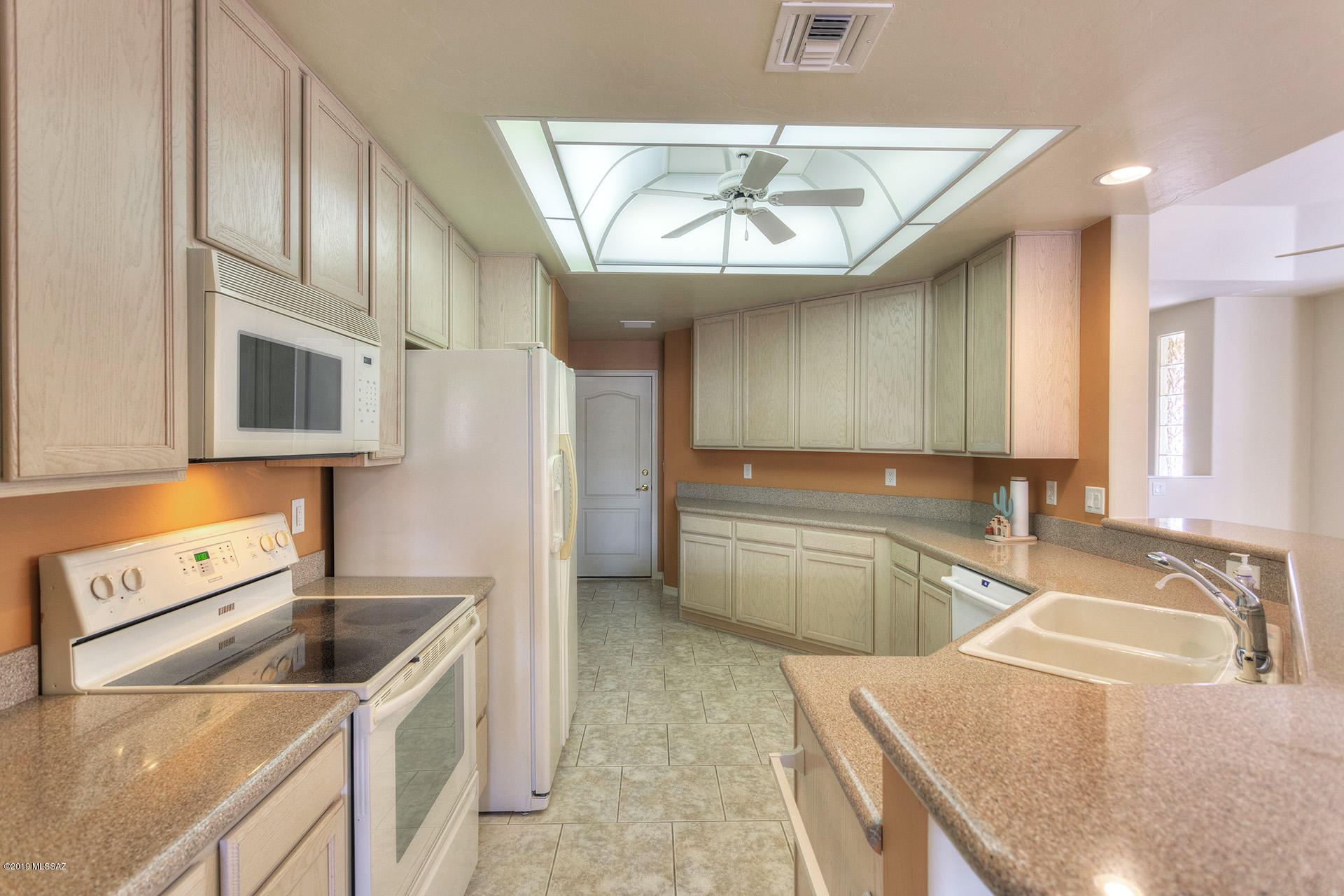 Las Campanas Village (1-111) - Residential