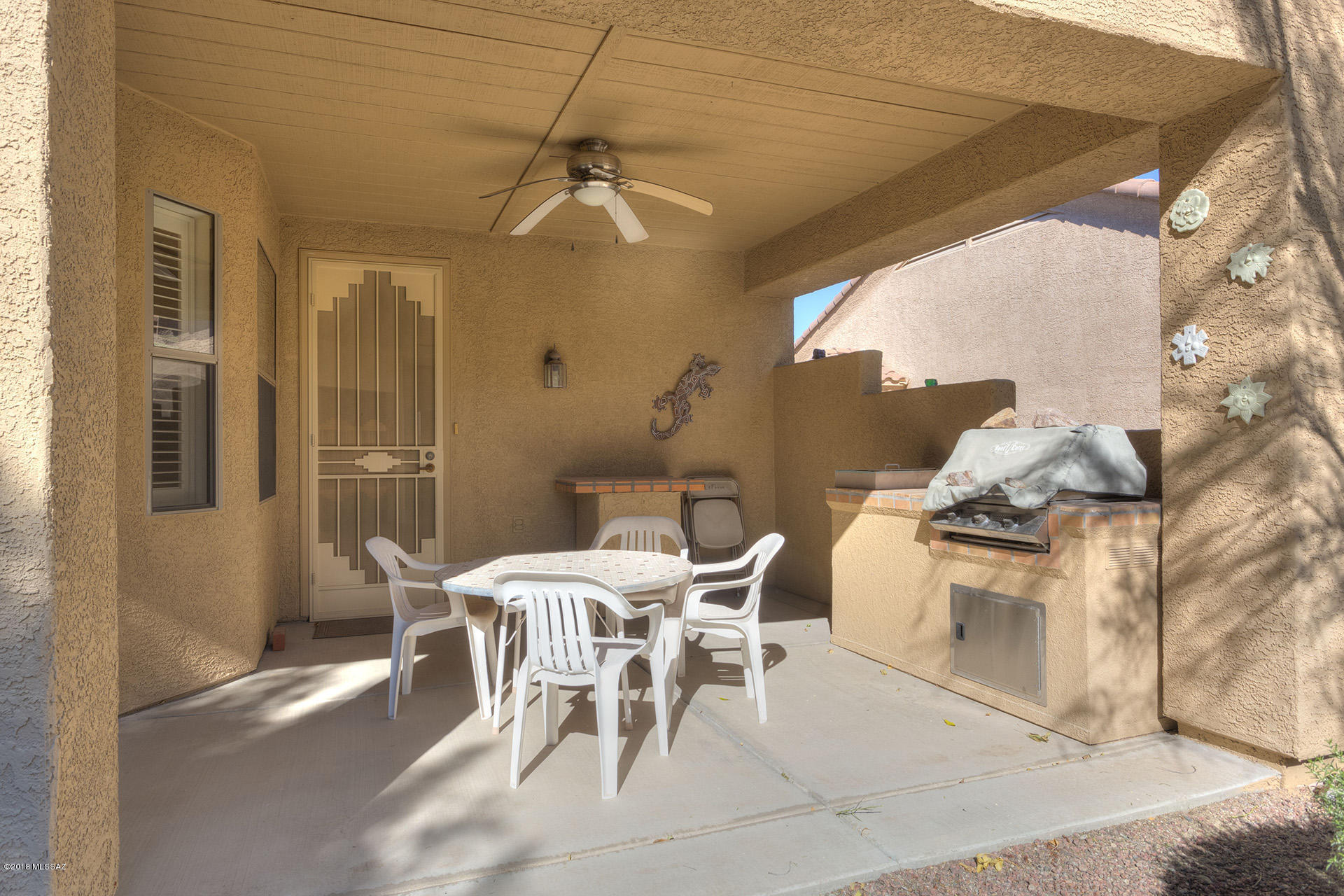 Las Campanas Village (1-111) - Residential