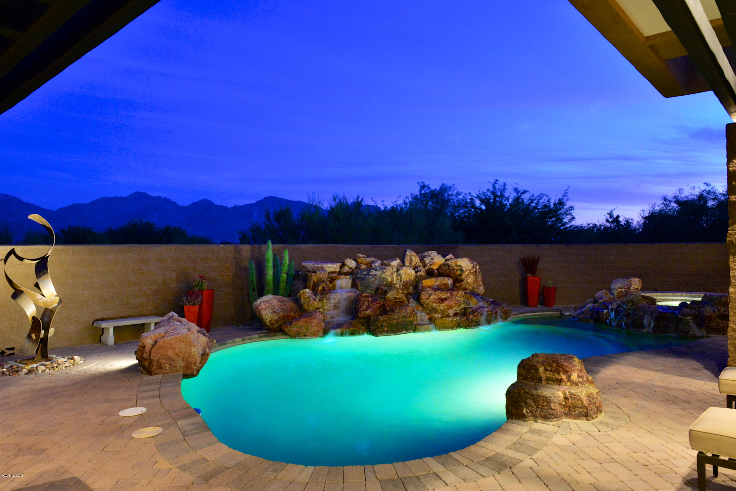 Honey Bee Ridge(The Estates At) - Residential