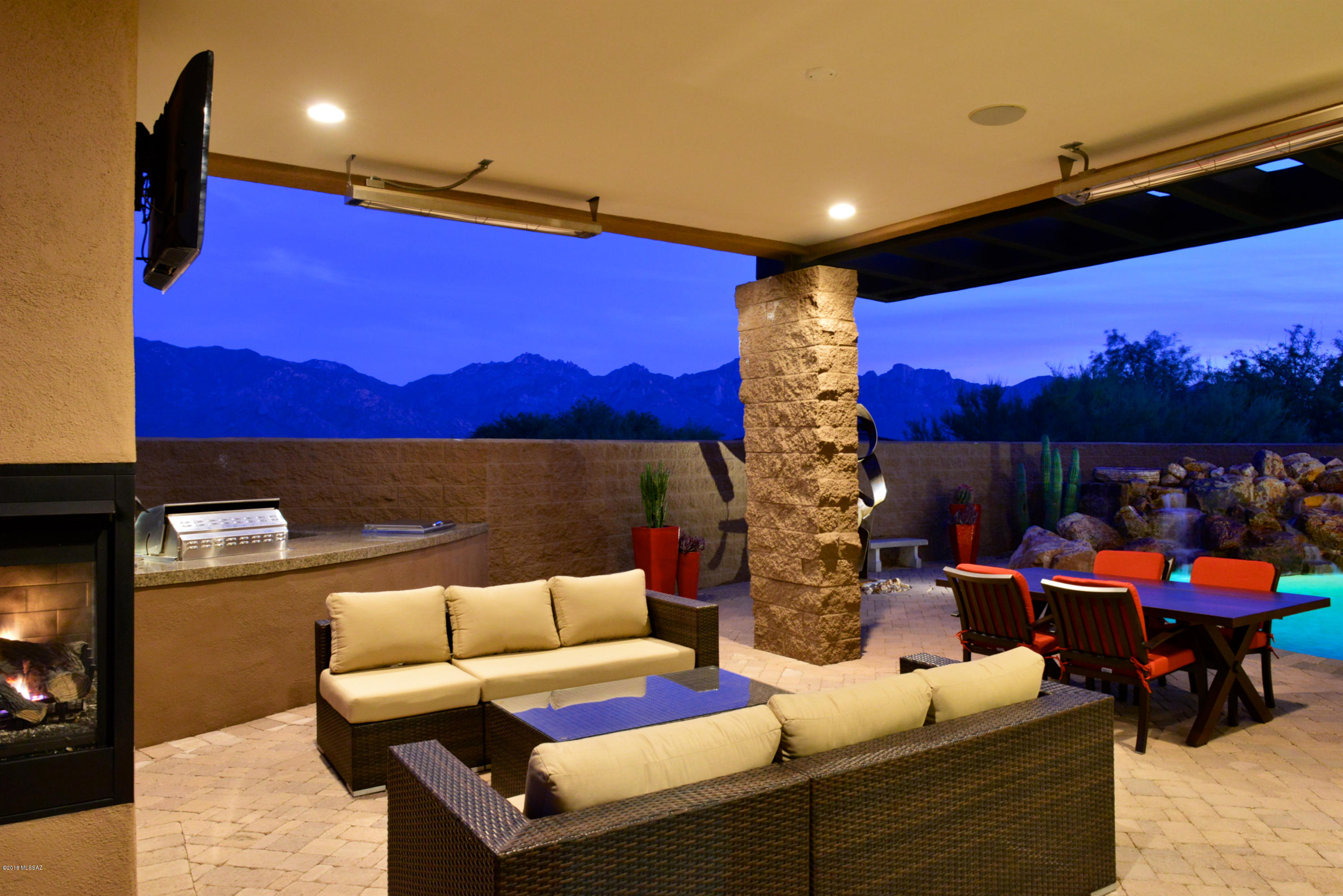 Honey Bee Ridge(The Estates At) - Residential