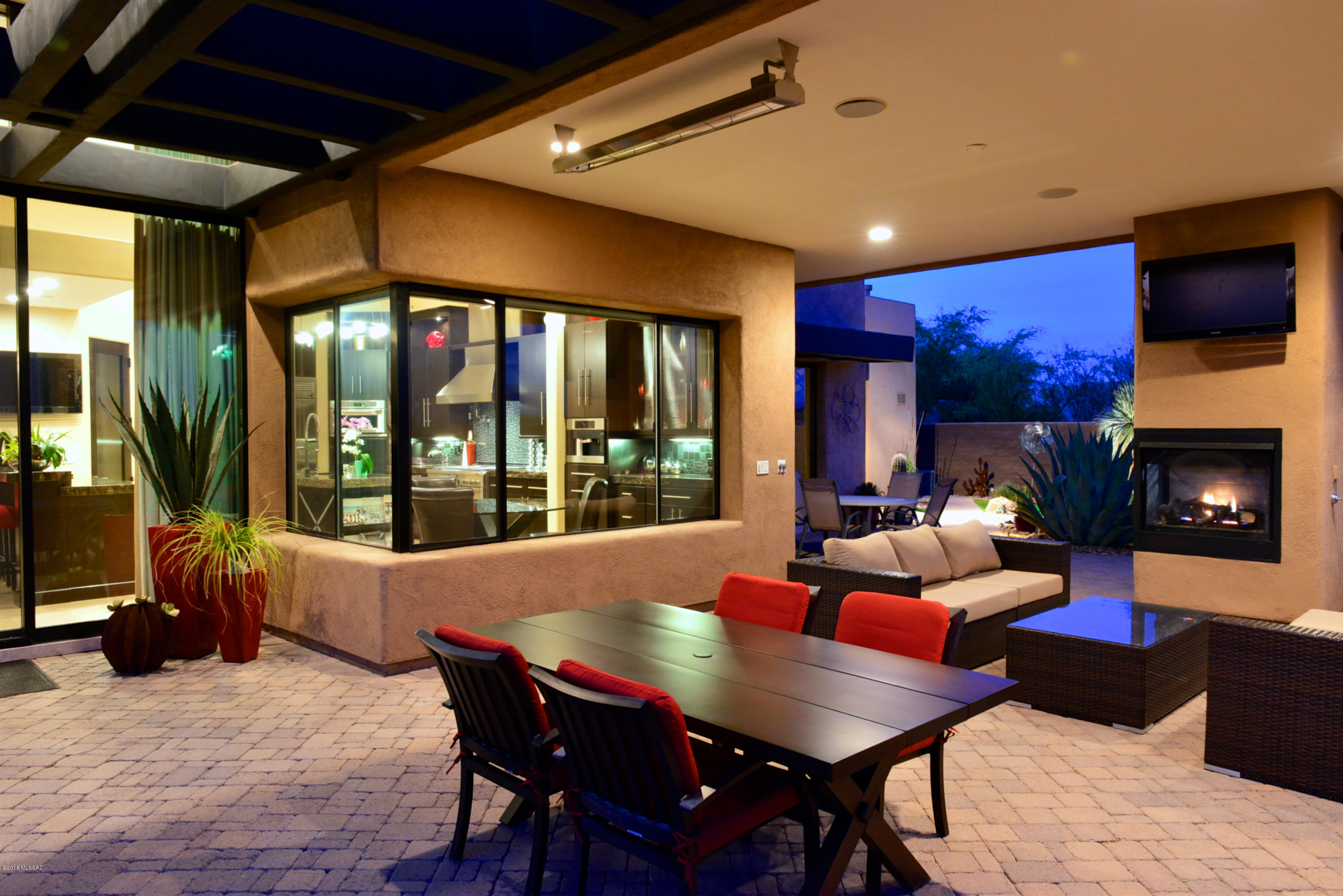 Honey Bee Ridge(The Estates At) - Residential