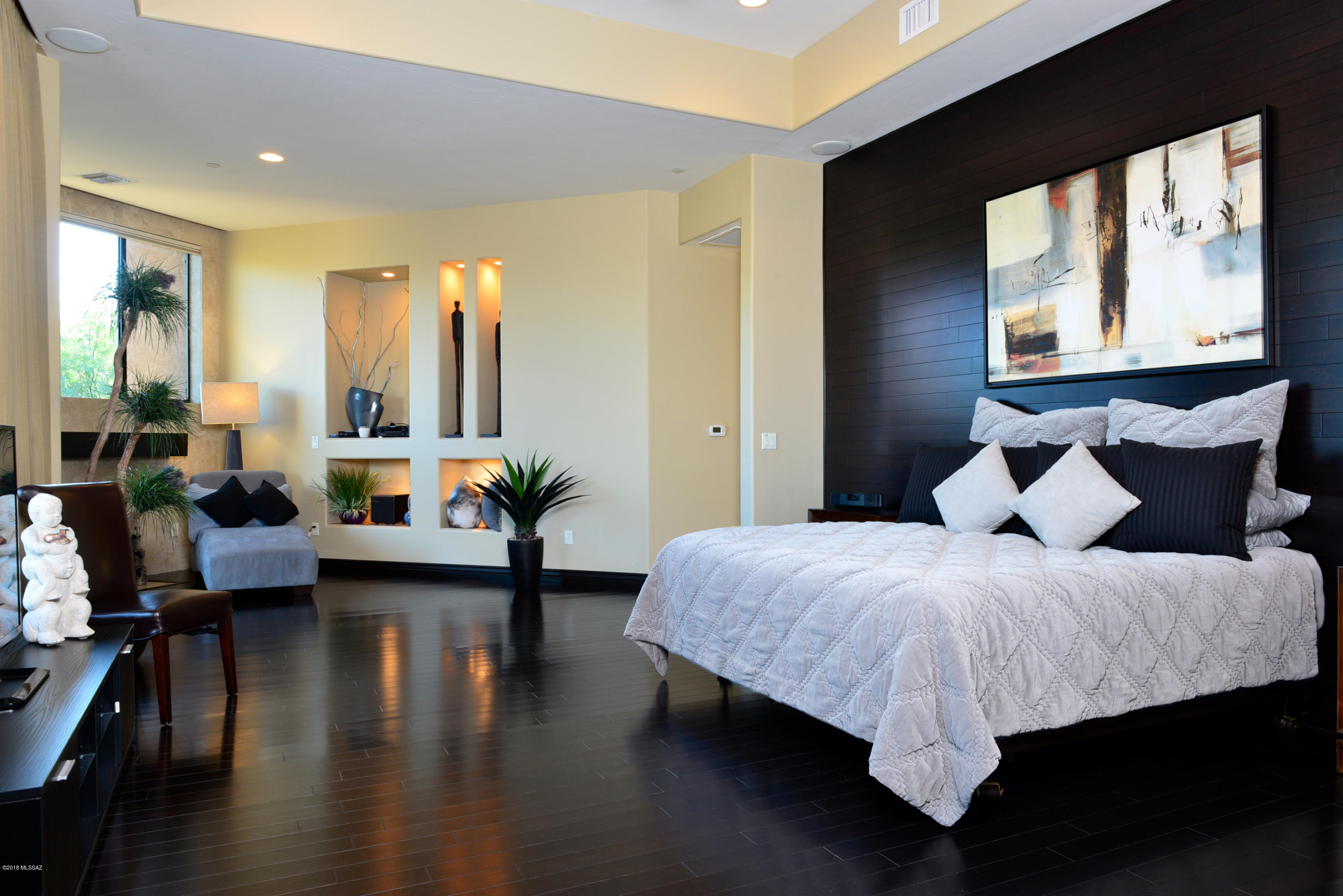 Honey Bee Ridge(The Estates At) - Residential
