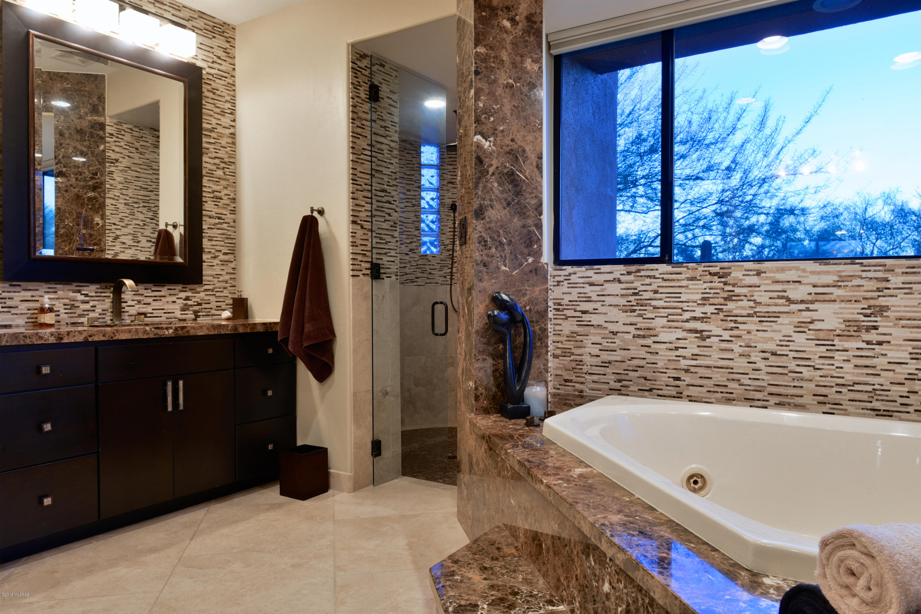 Honey Bee Ridge(The Estates At) - Residential