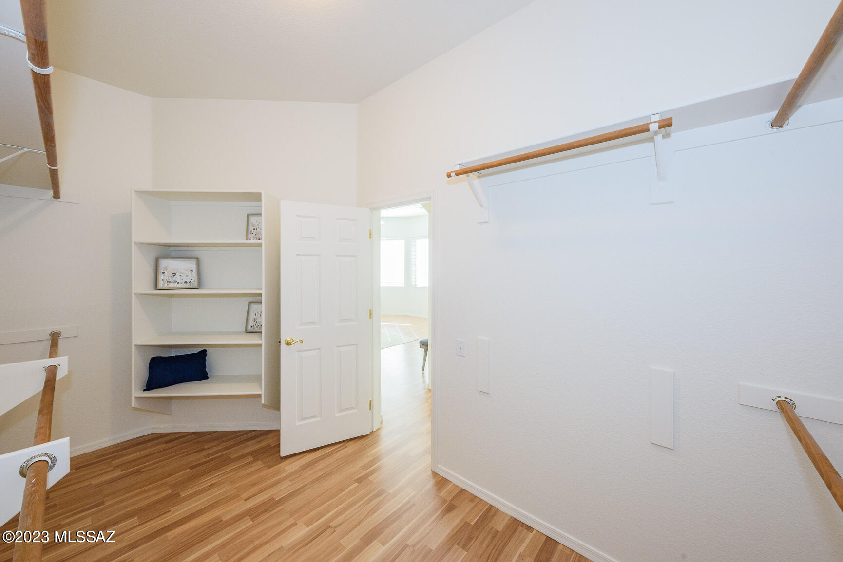 Spanish Trail (1-61) - Residential