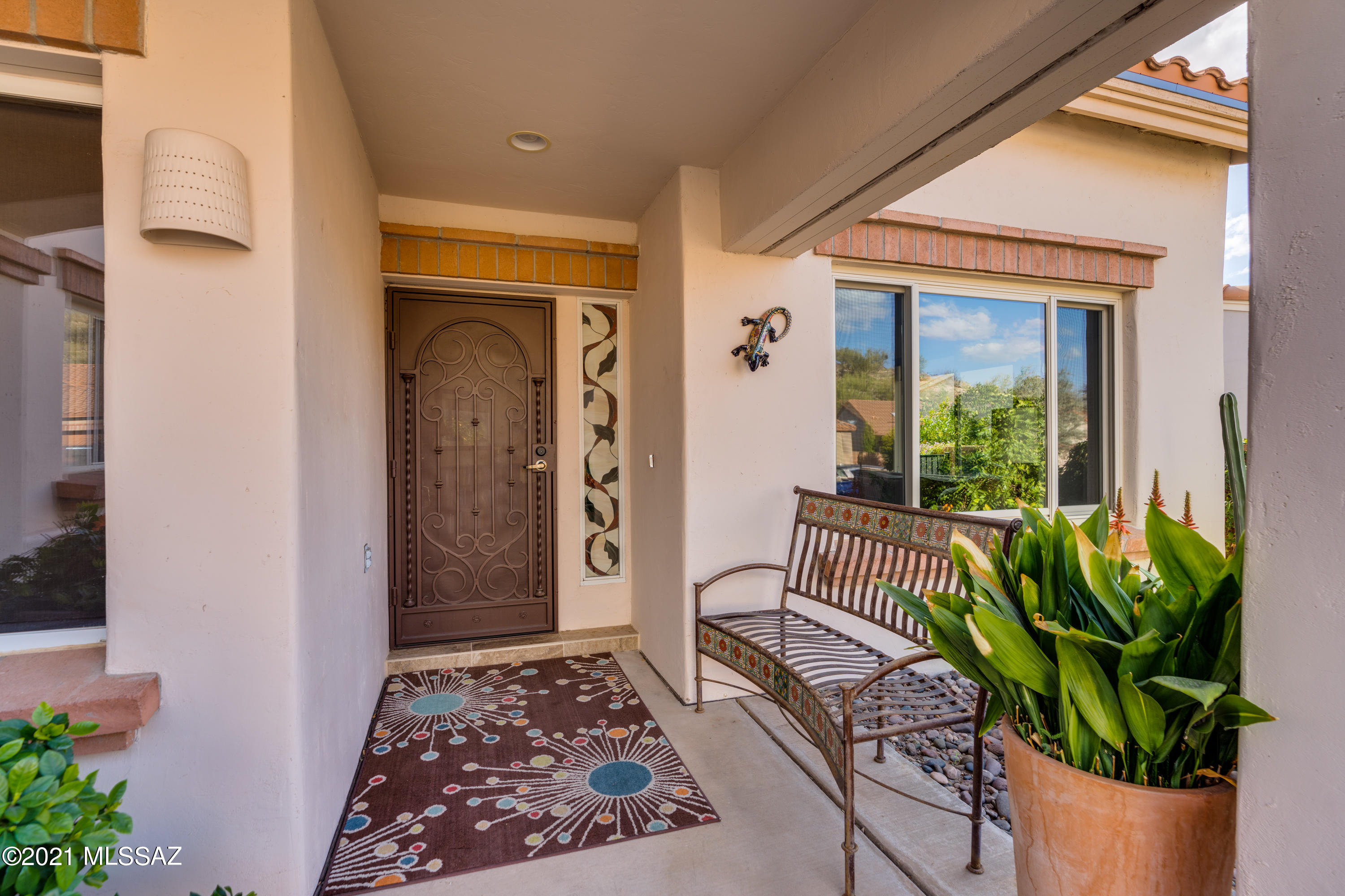 Window Rock At La Reserve - Residential