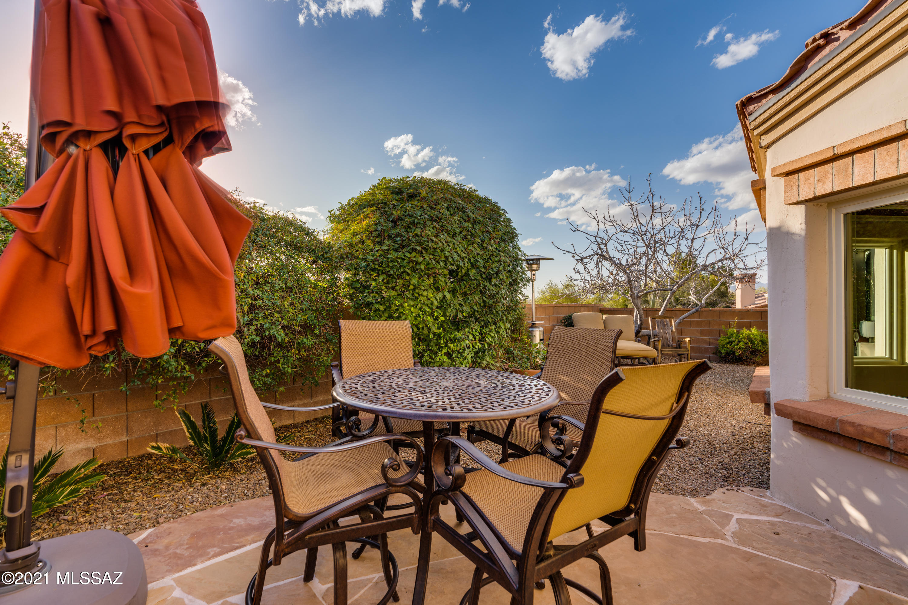 Window Rock At La Reserve - Residential