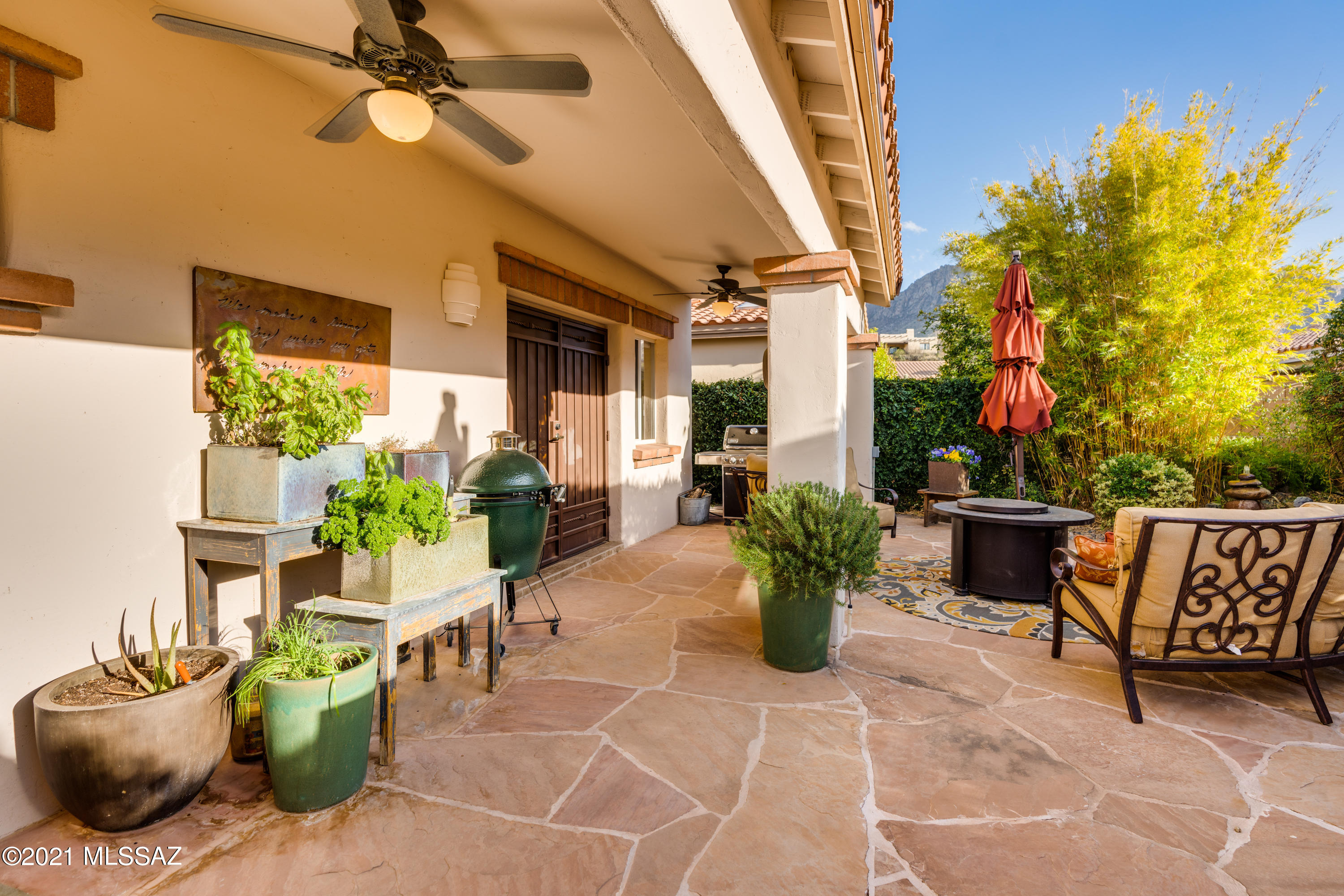 Window Rock At La Reserve - Residential